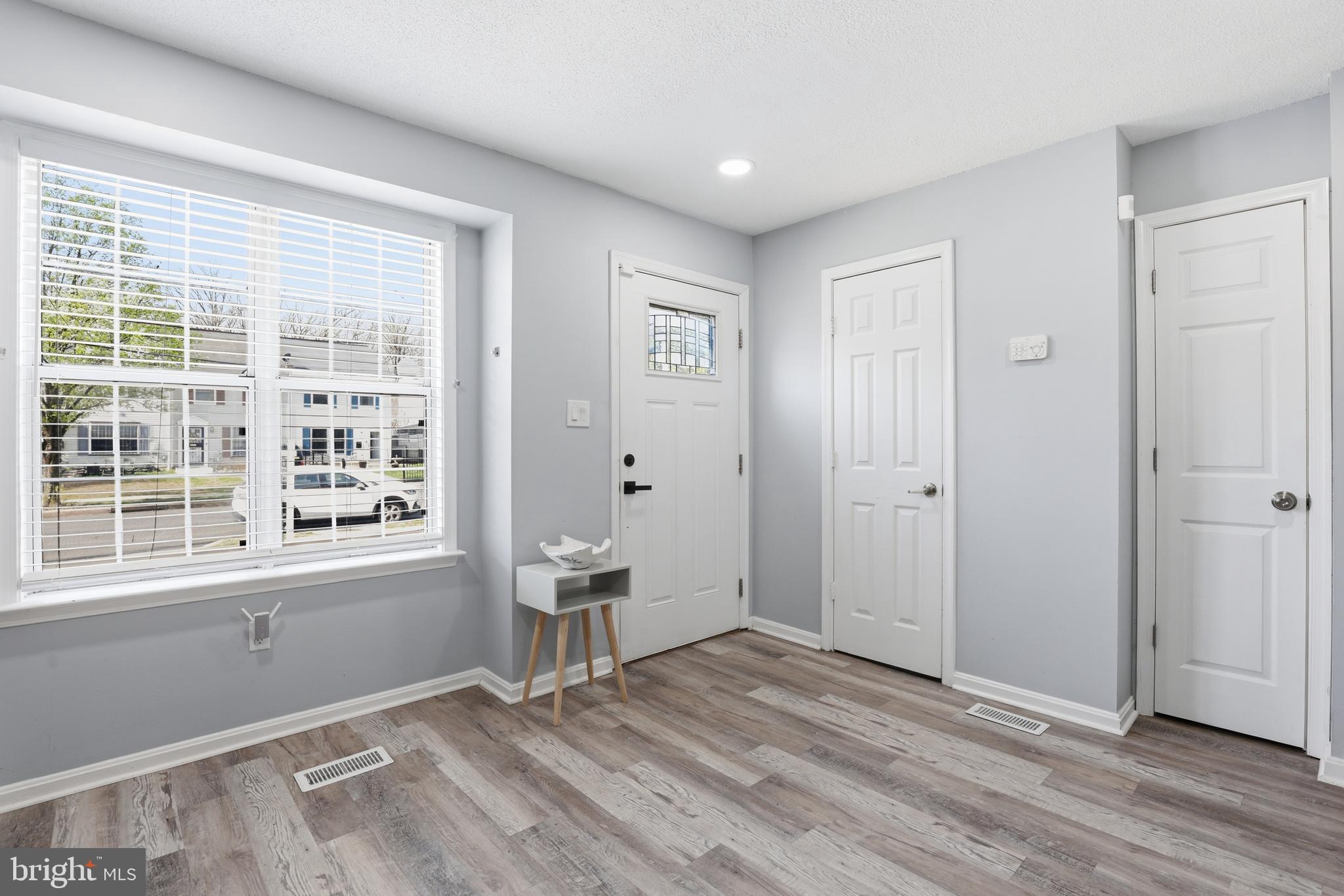 2357 SKYLAND TERRACE SE