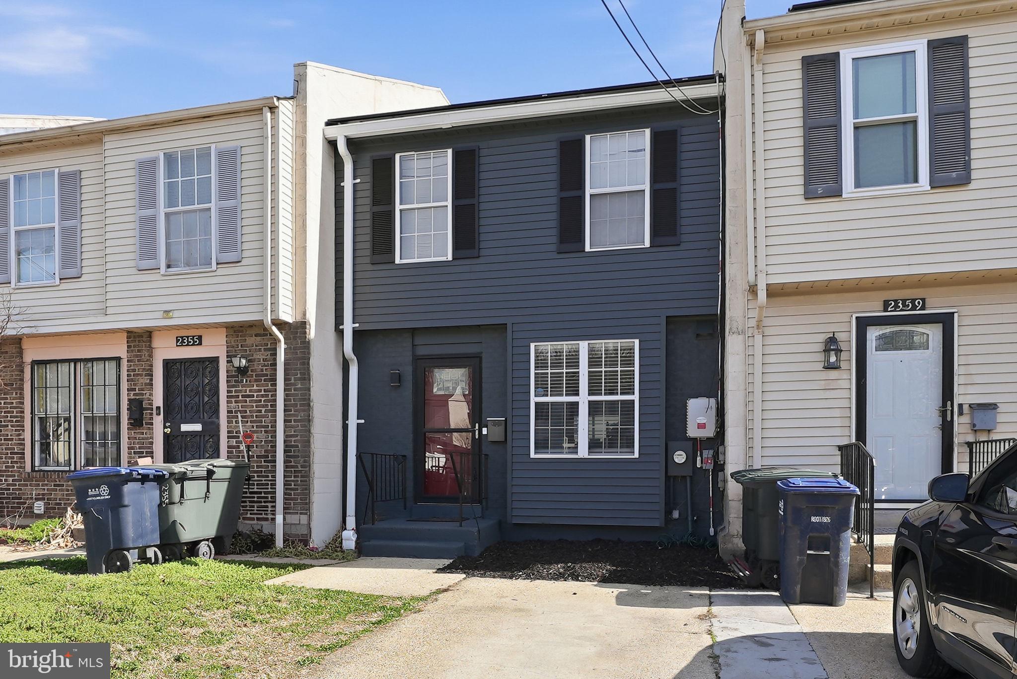 2357 SKYLAND TERRACE SE