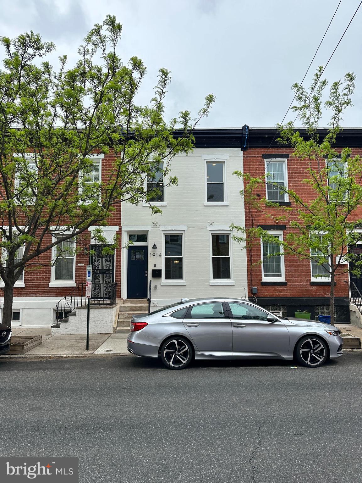POINT BREEZE - Residential