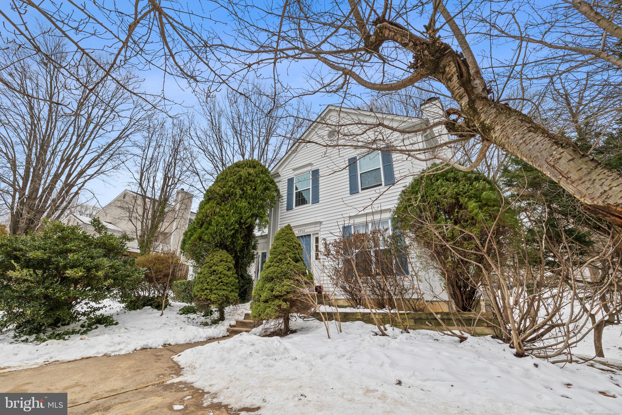 BURKE CENTRE - Residential