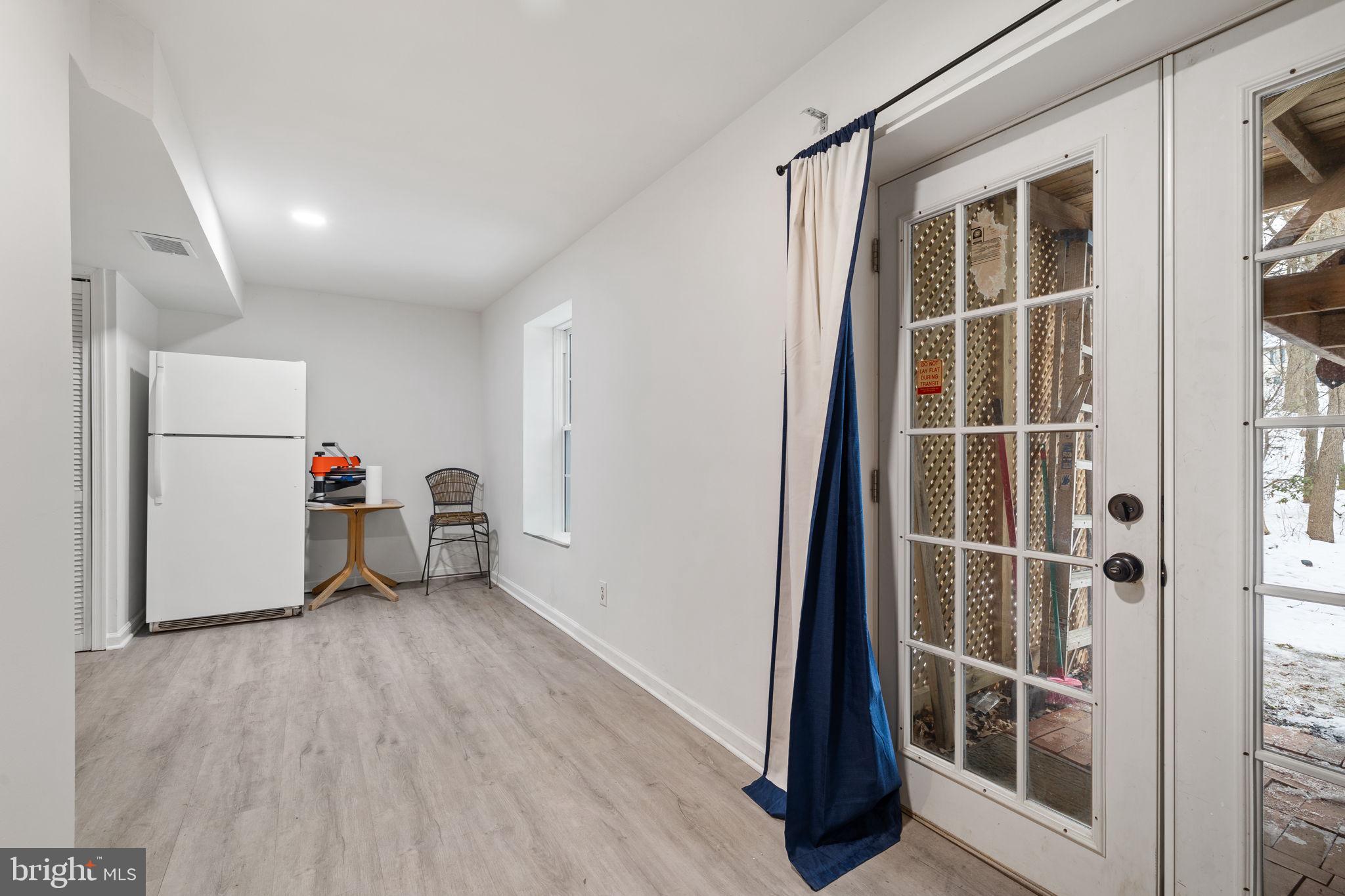 BURKE CENTRE - Residential