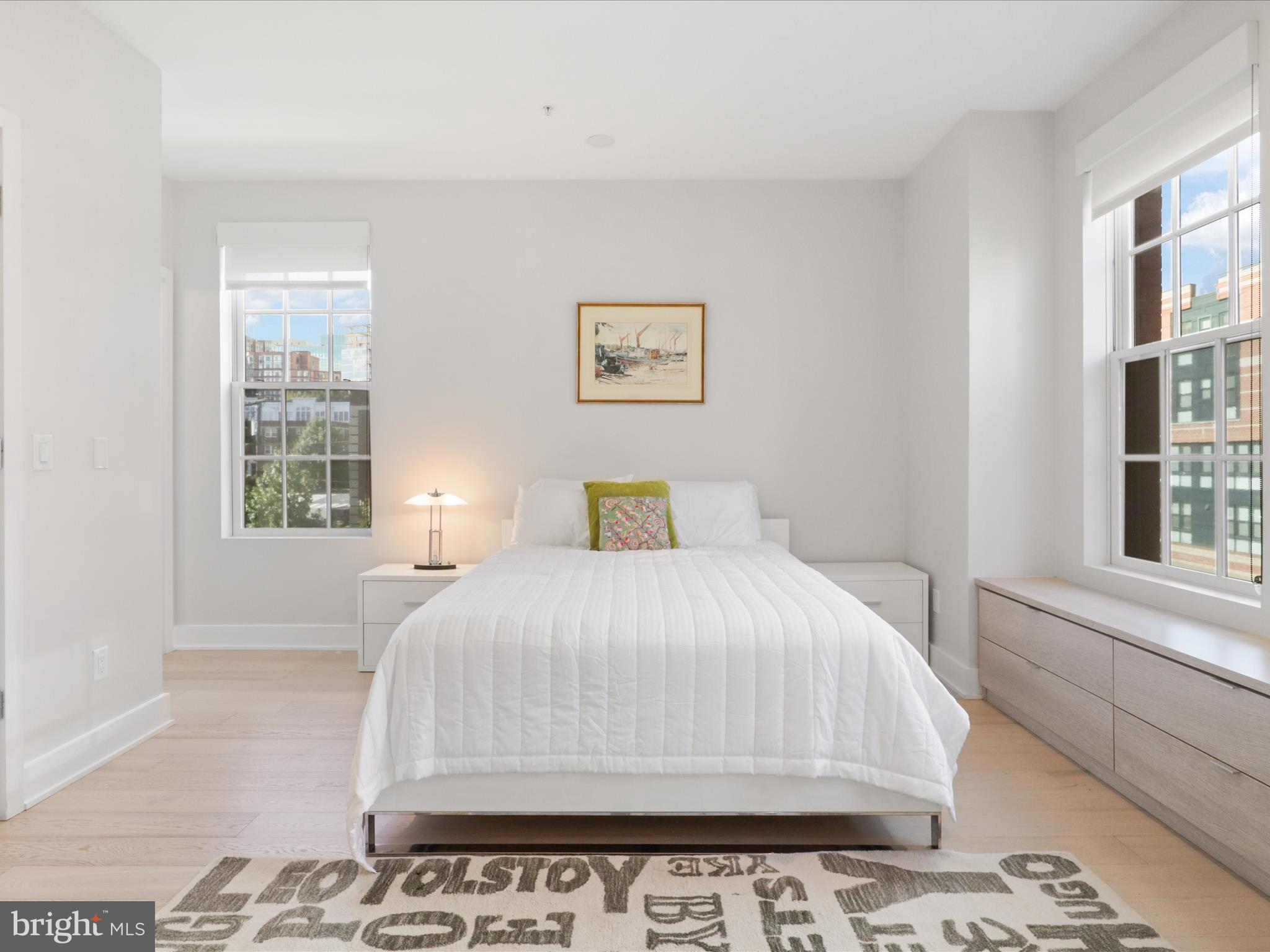 GASLIGHT SQUARE - Residential Lease