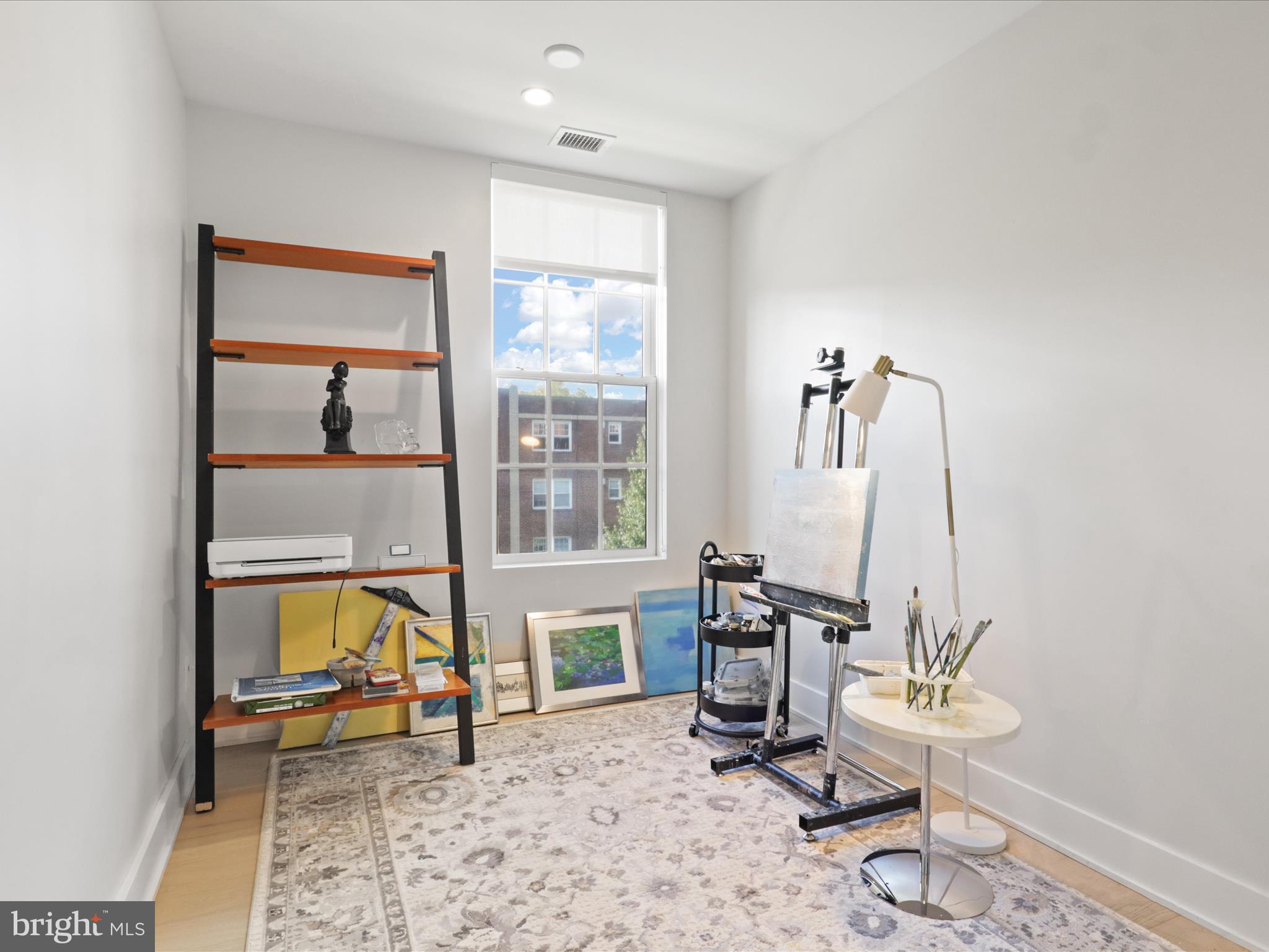 GASLIGHT SQUARE - Residential Lease