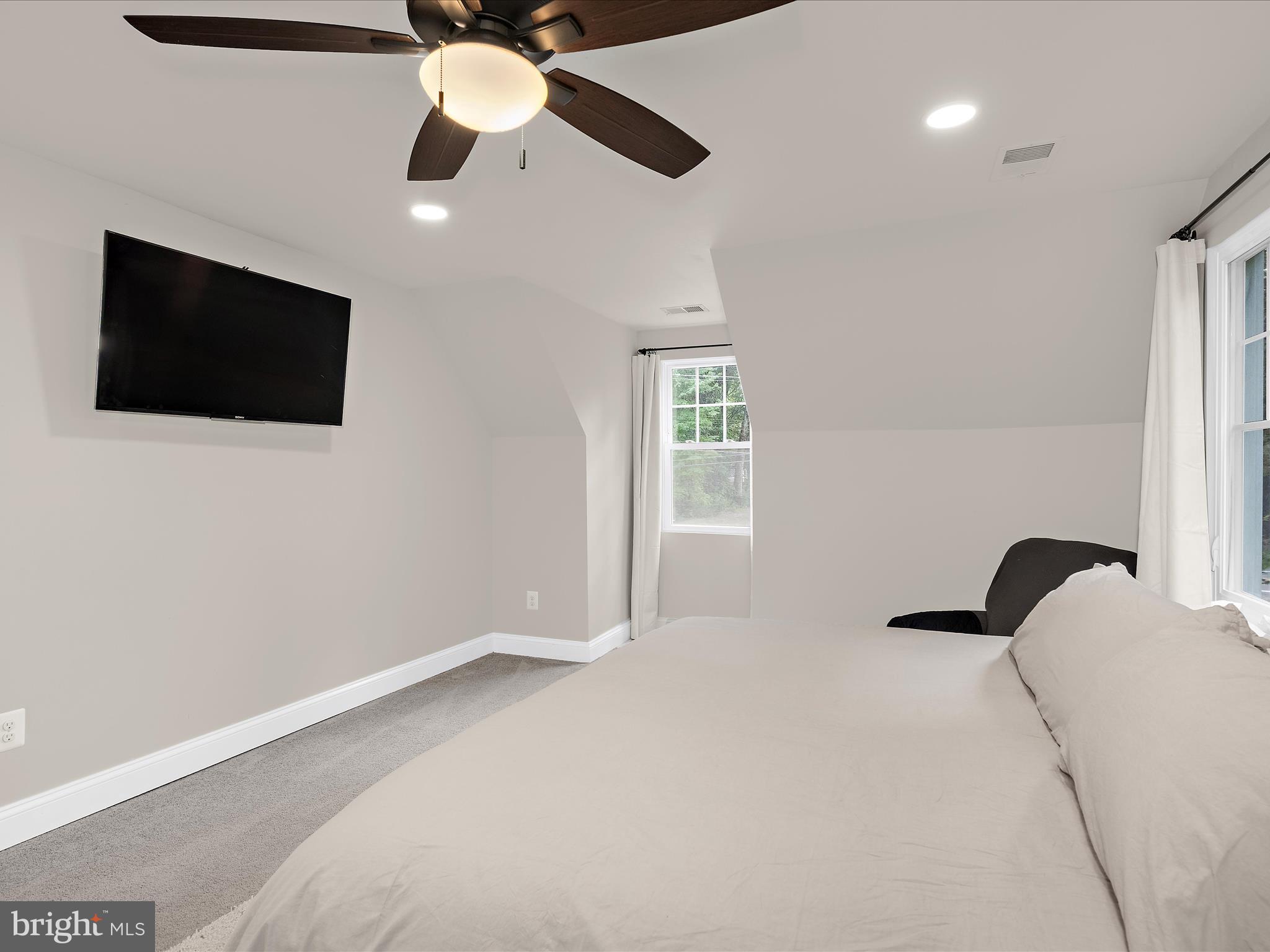 CROWNSVILLE - Residential