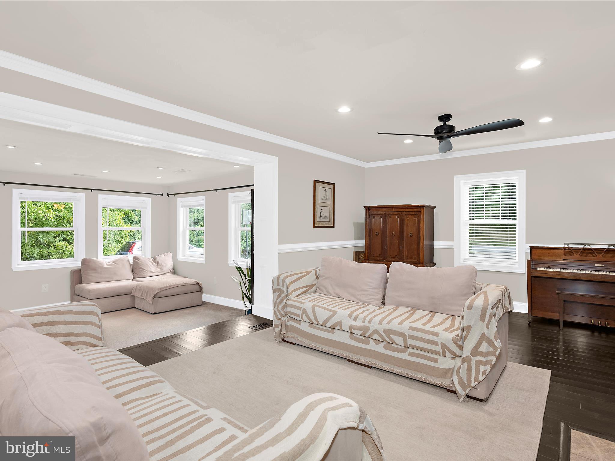 CROWNSVILLE - Residential