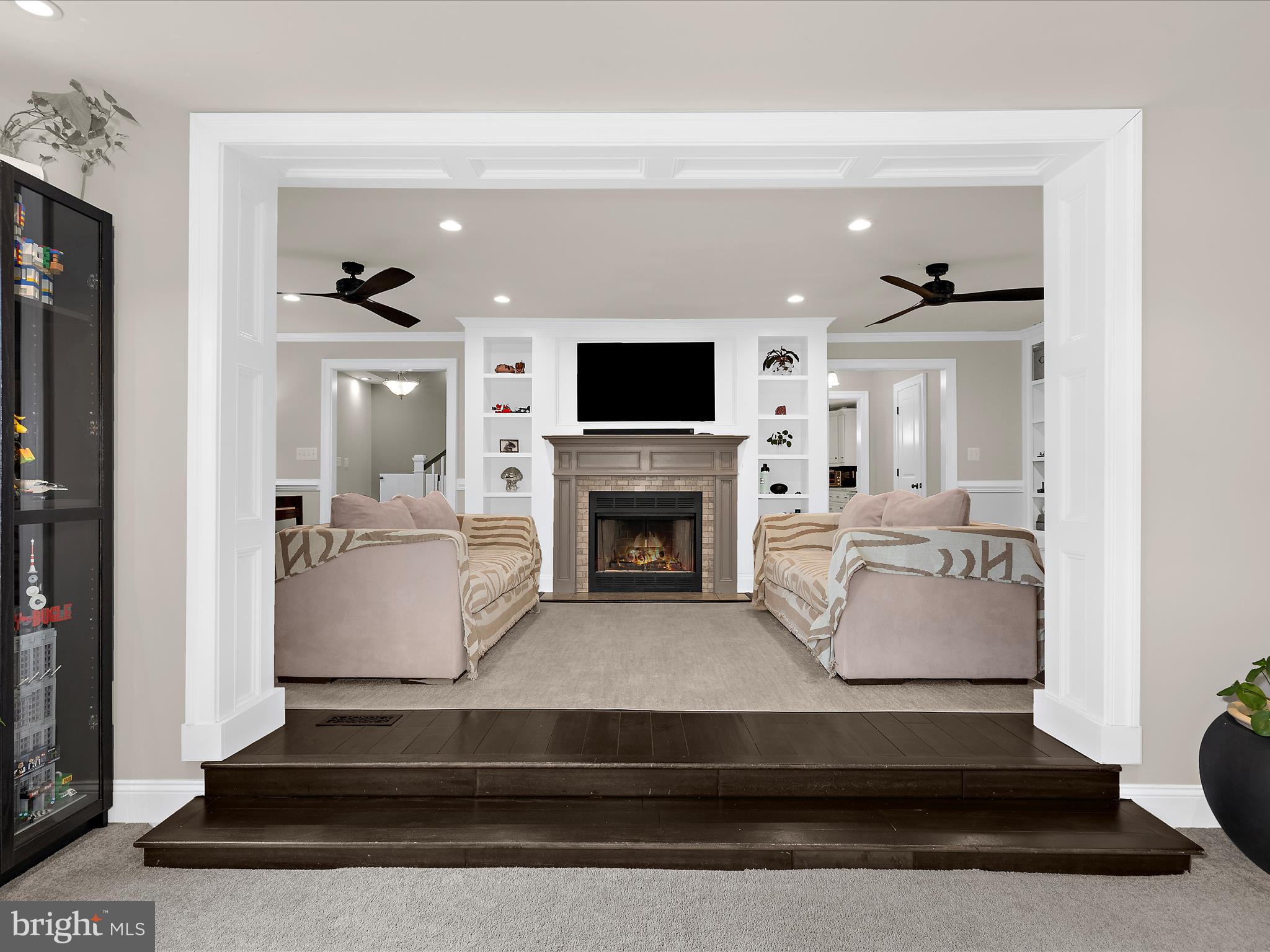 CROWNSVILLE - Residential