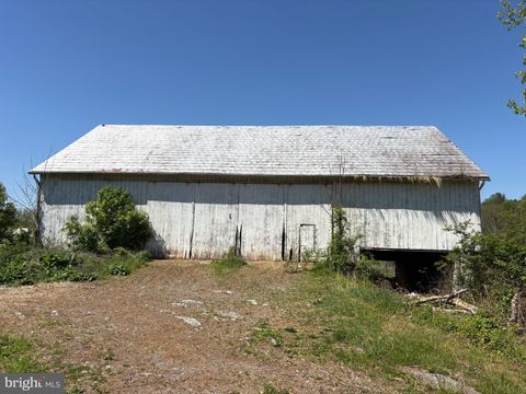 Tiny photo for 5432 Polktown Road, WAYNESBORO, PA 17268 (MLS # PAFL2034784)