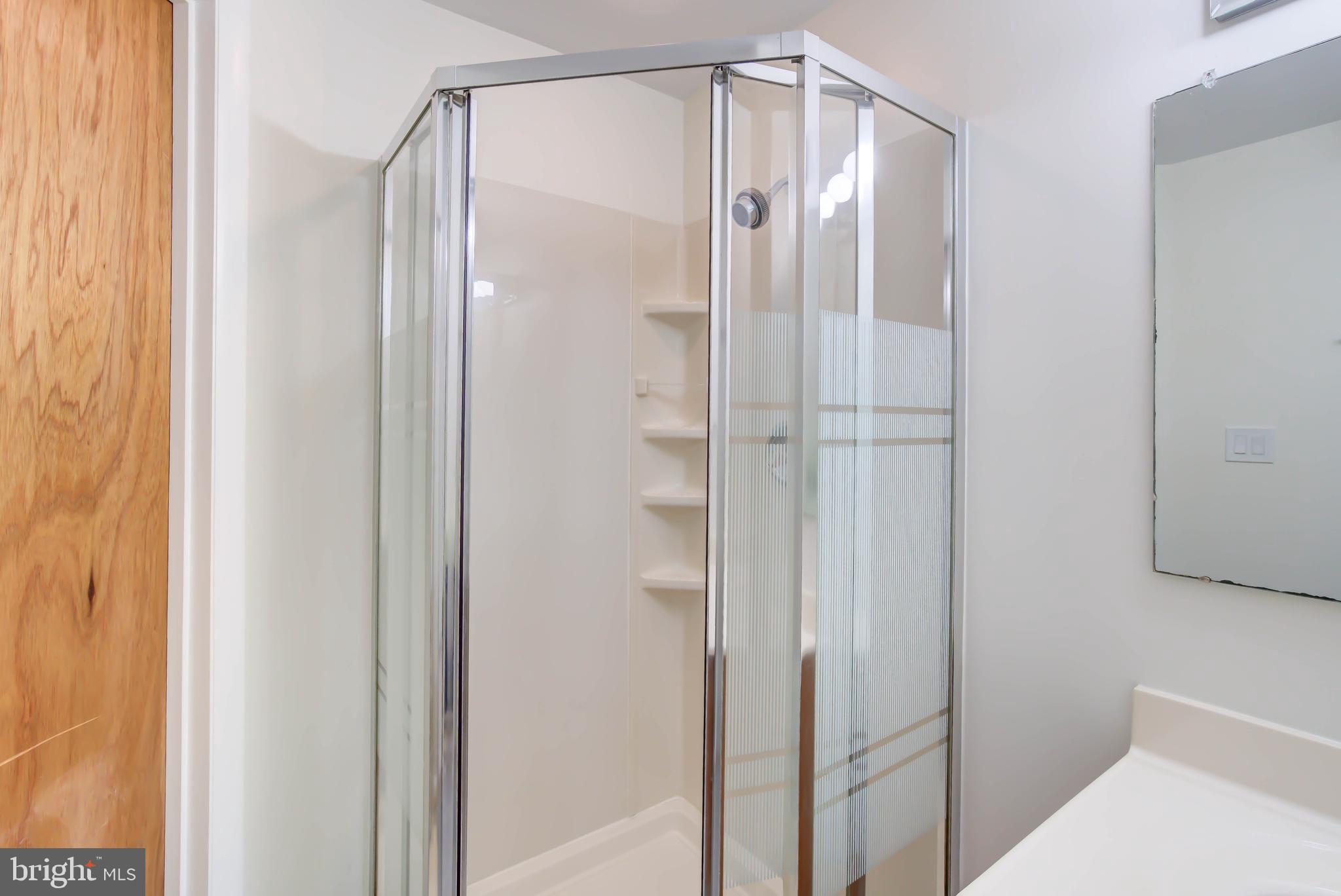 WINDGATE - Residential Lease