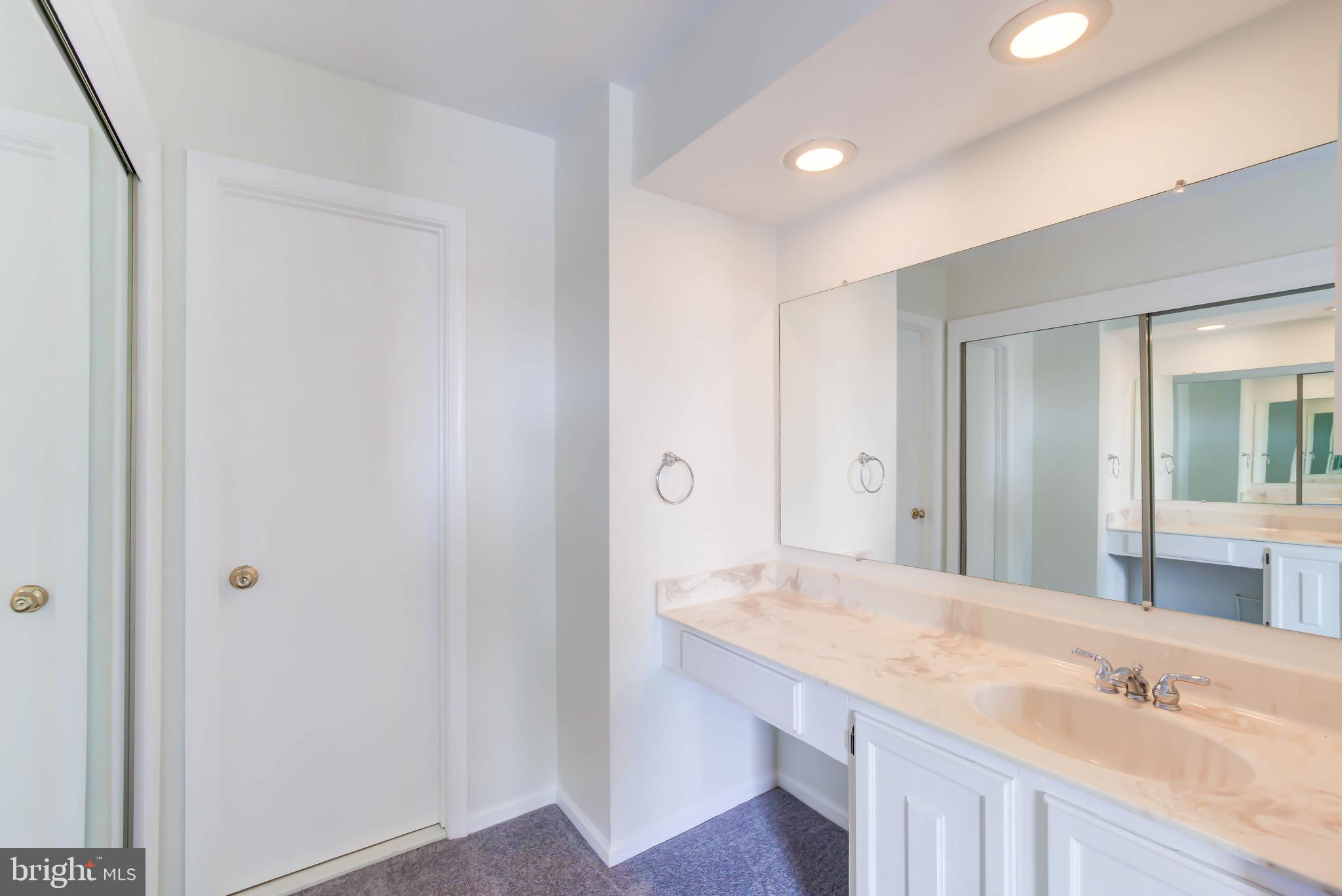 WINDGATE - Residential Lease