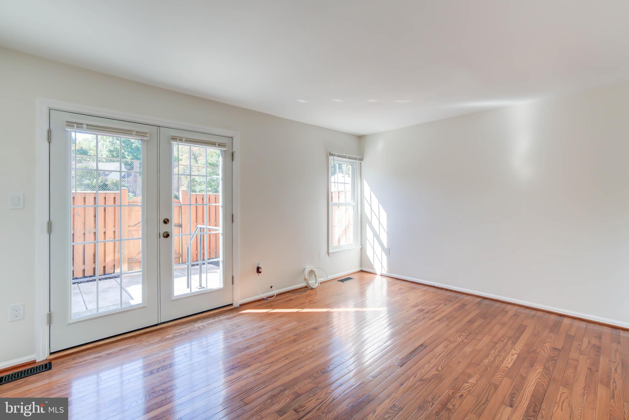 WINDGATE - Residential Lease