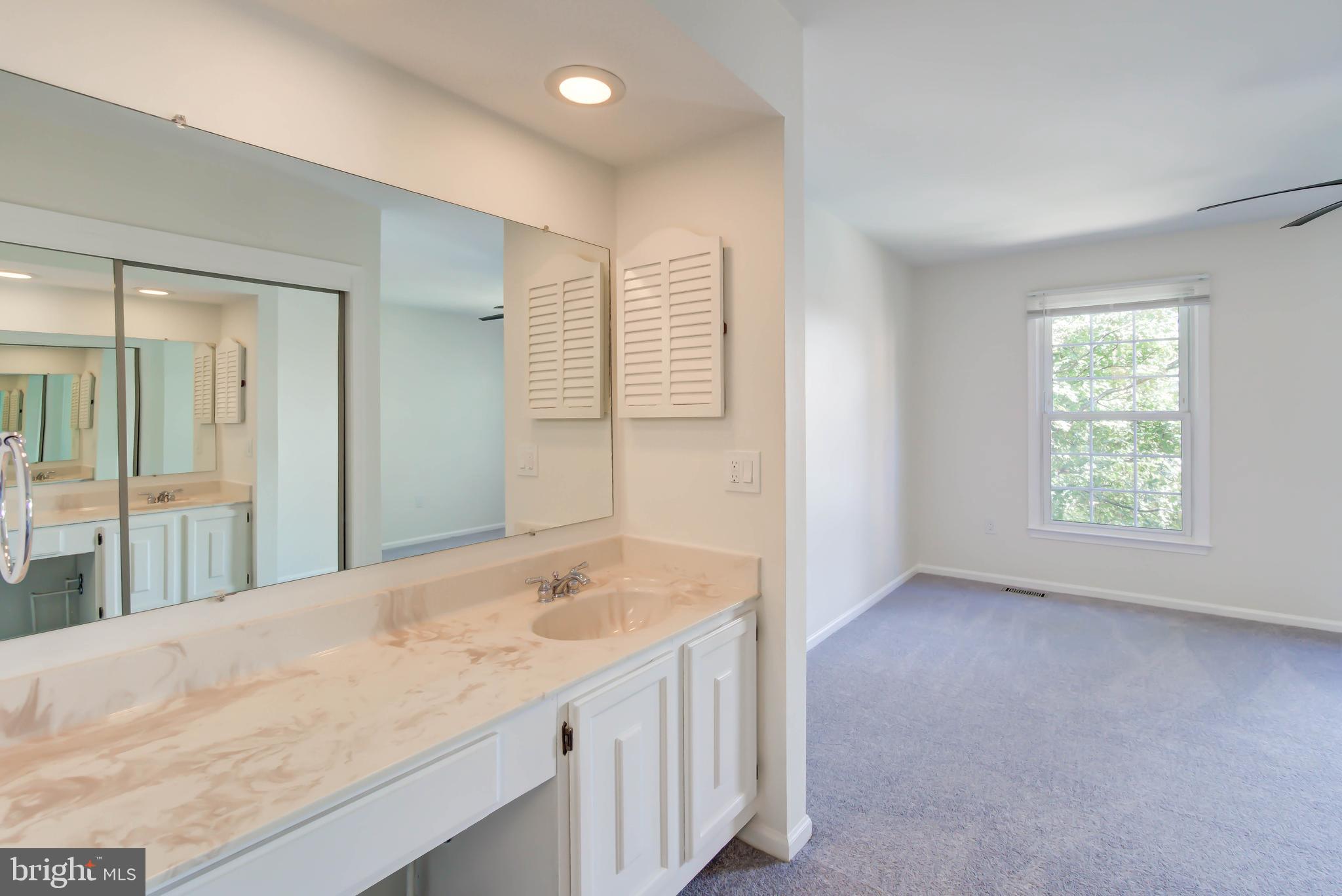 WINDGATE - Residential Lease