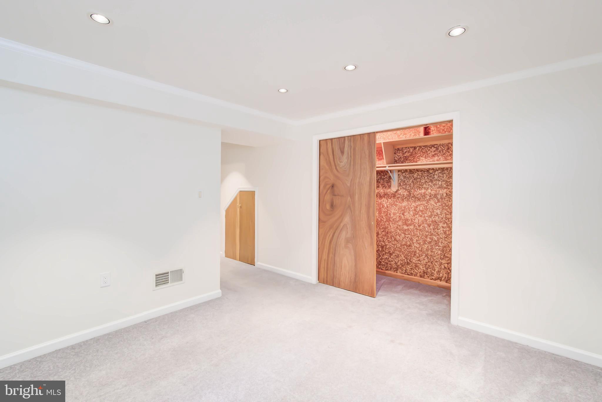 WINDGATE - Residential Lease