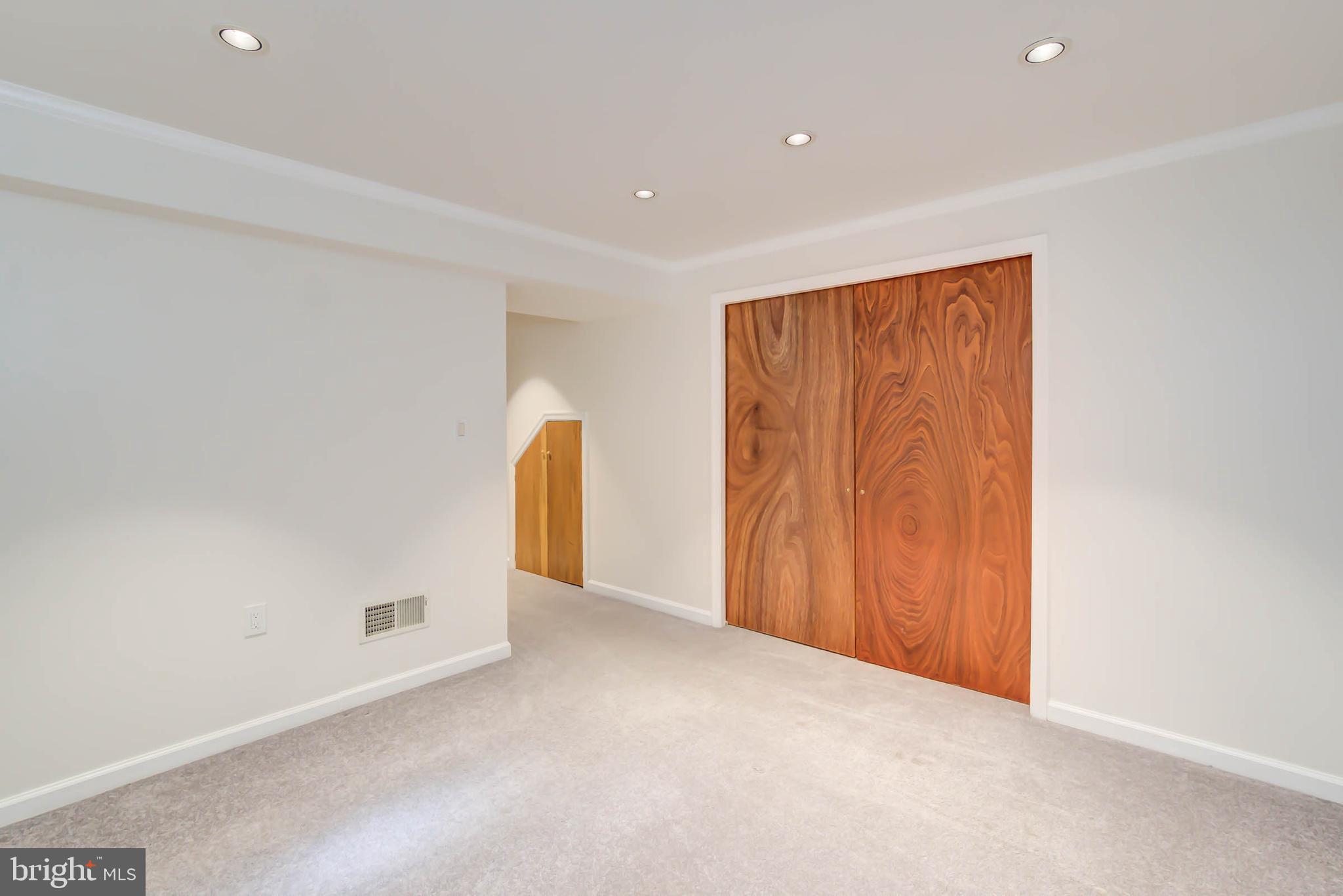 WINDGATE - Residential Lease