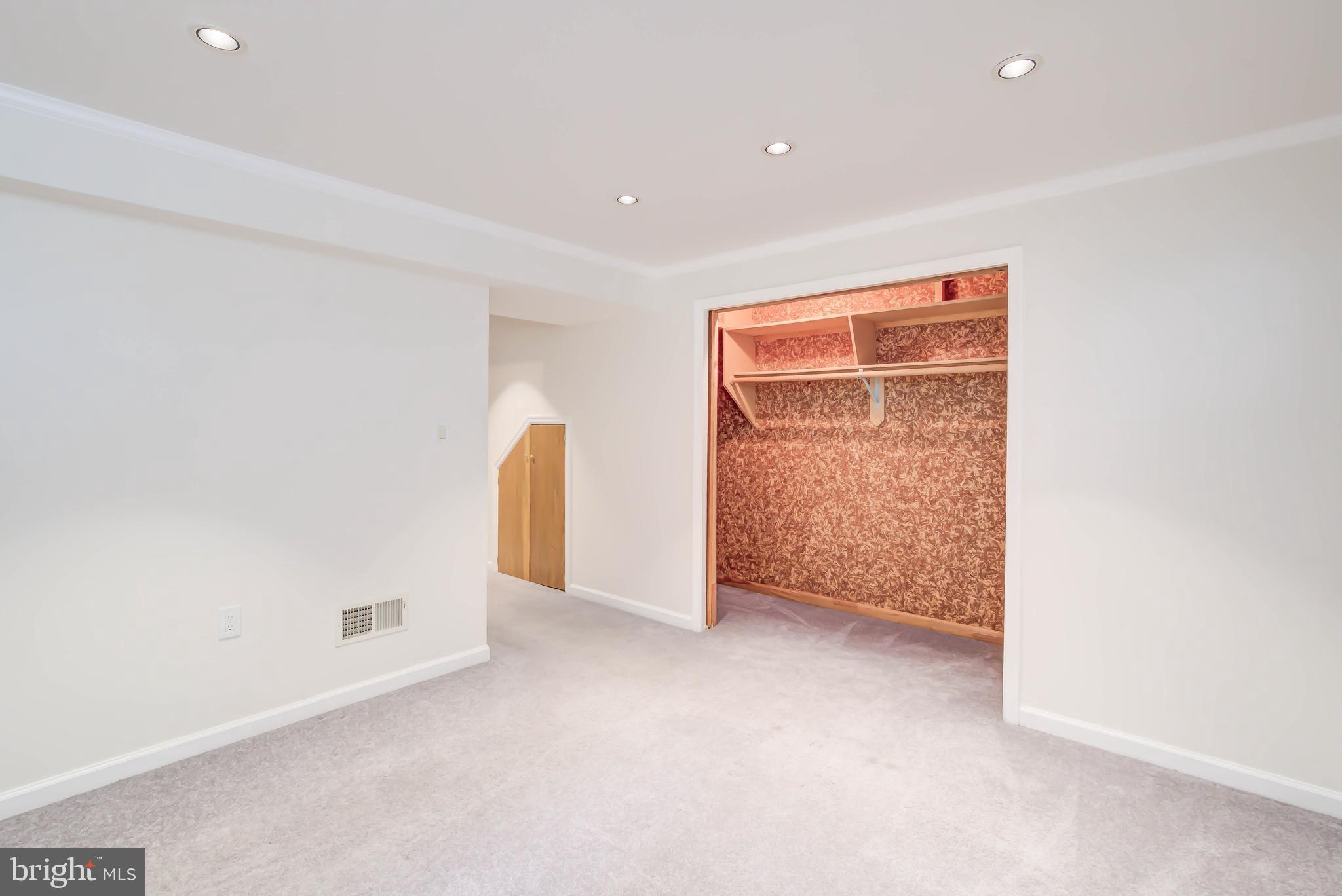 WINDGATE - Residential Lease