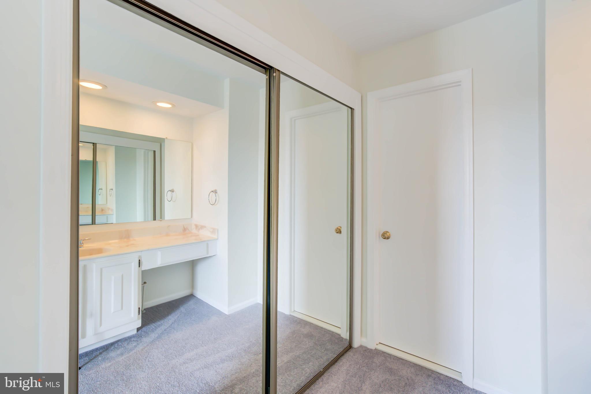 WINDGATE - Residential Lease