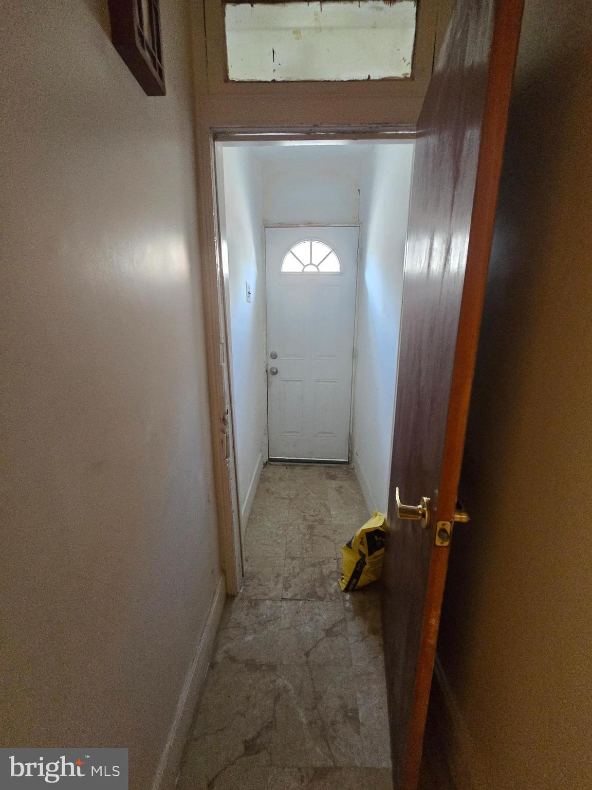 LUDLOW - Residential