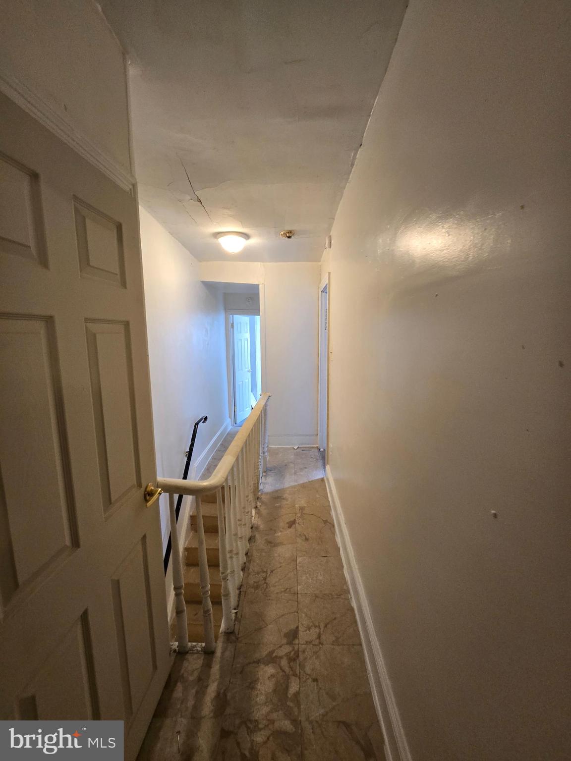 LUDLOW - Residential