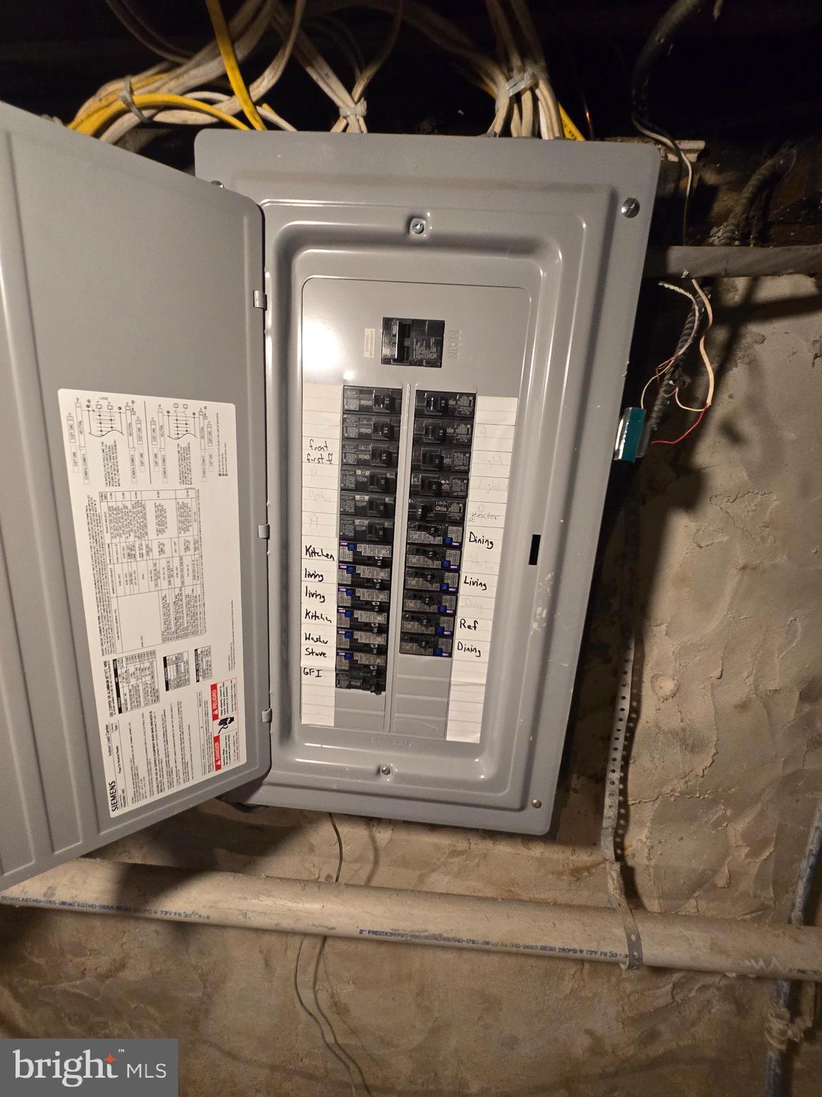 LUDLOW - Residential