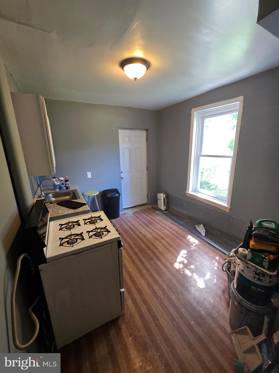 LUDLOW - Residential