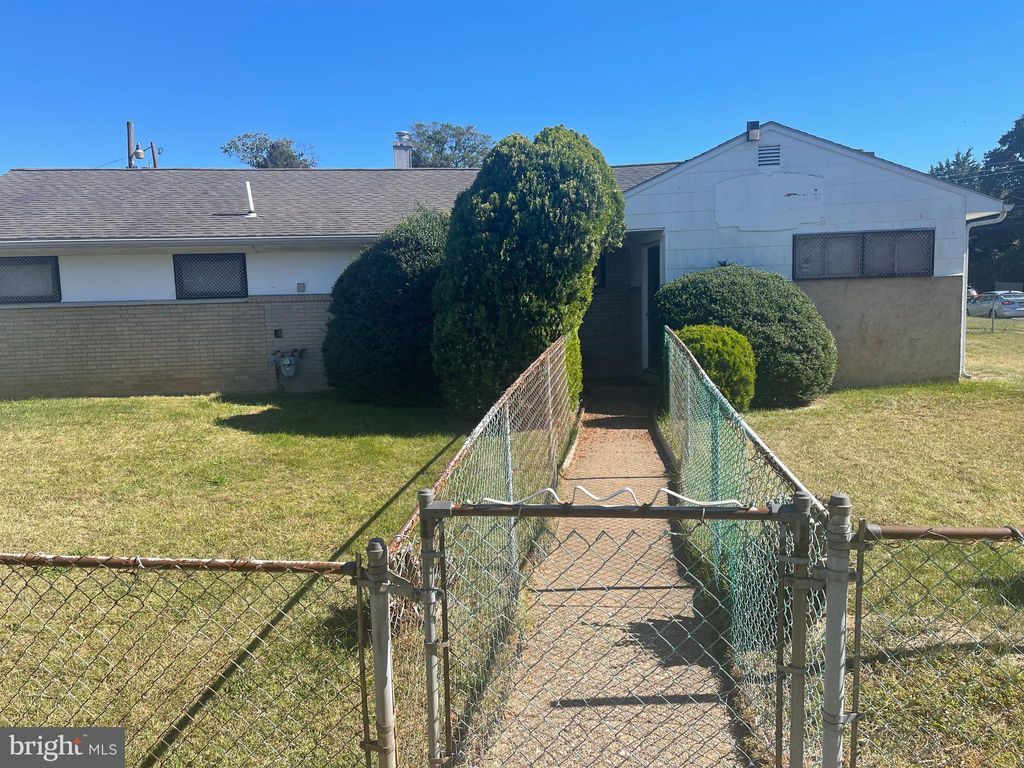 Photo of 200 Janet Avenue, CROYDON, PA 19021 (MLS # PABU2108184)