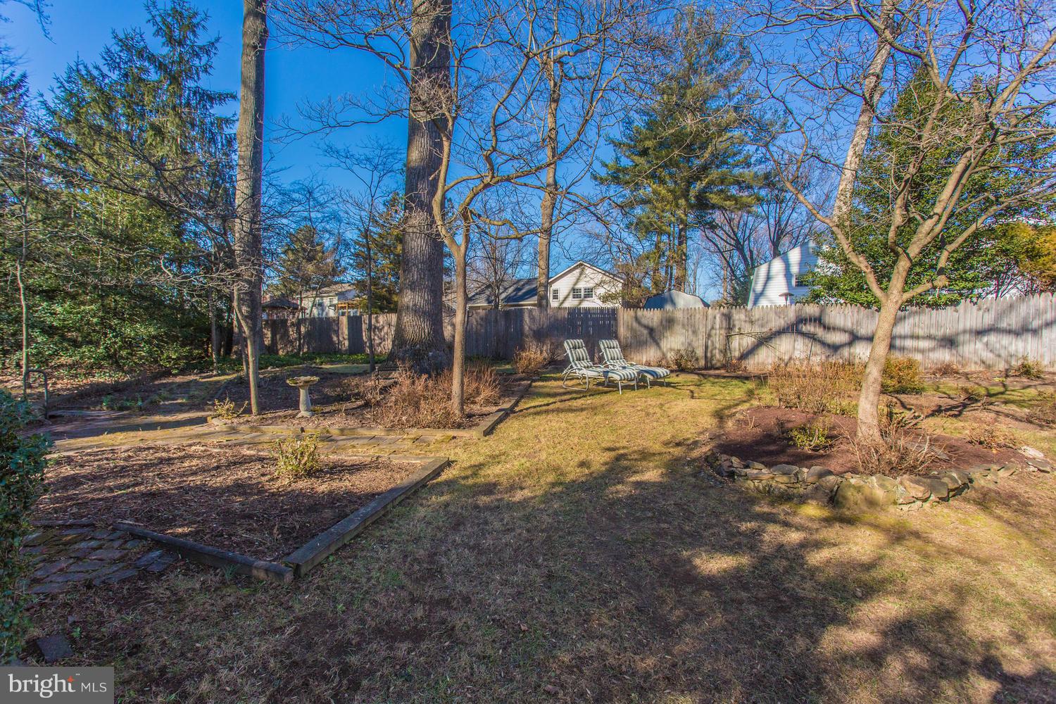 BEVERLY FARMS - Residential