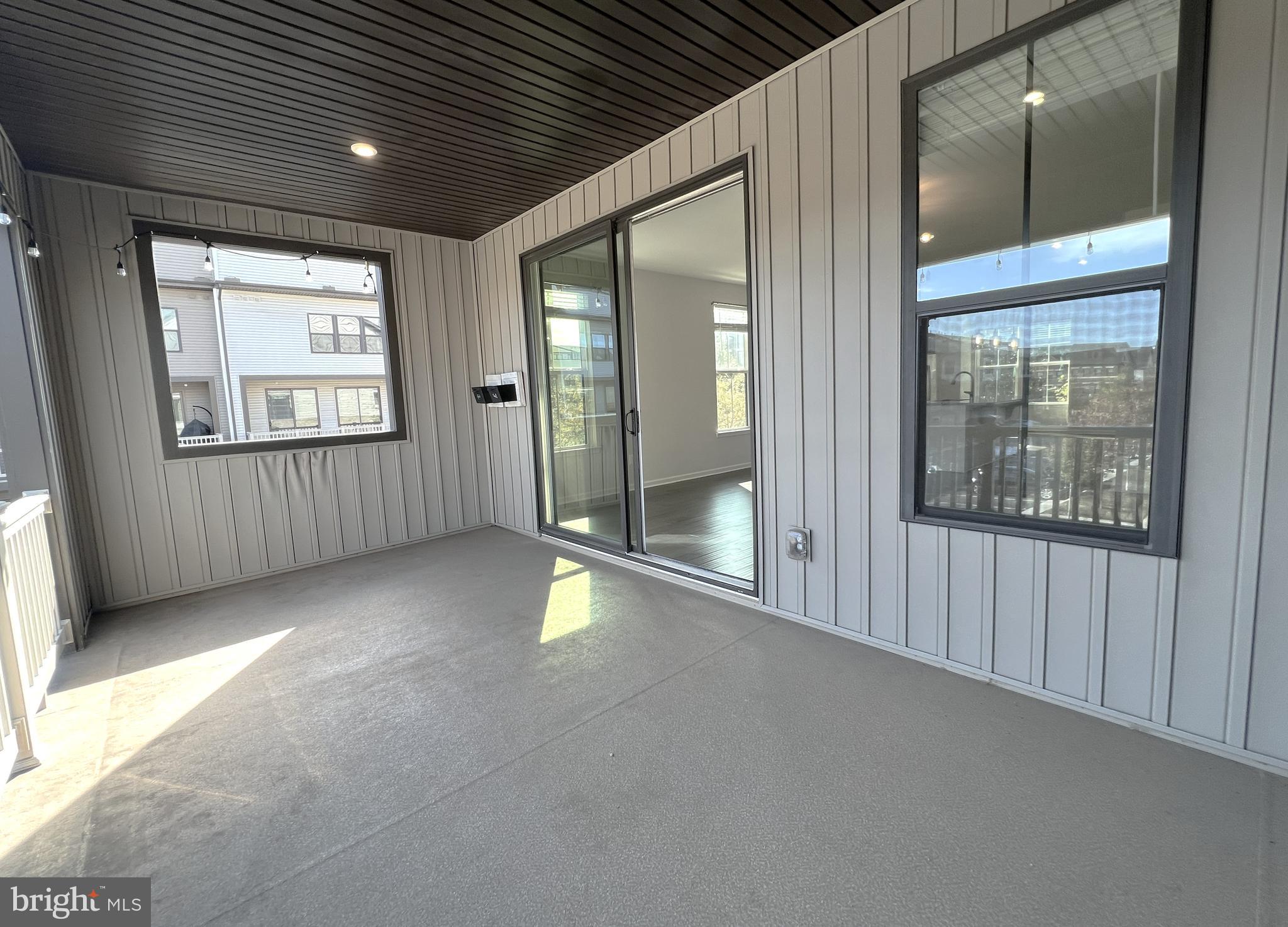 WESTMOORE AT MOOREFIELD - Residential Lease