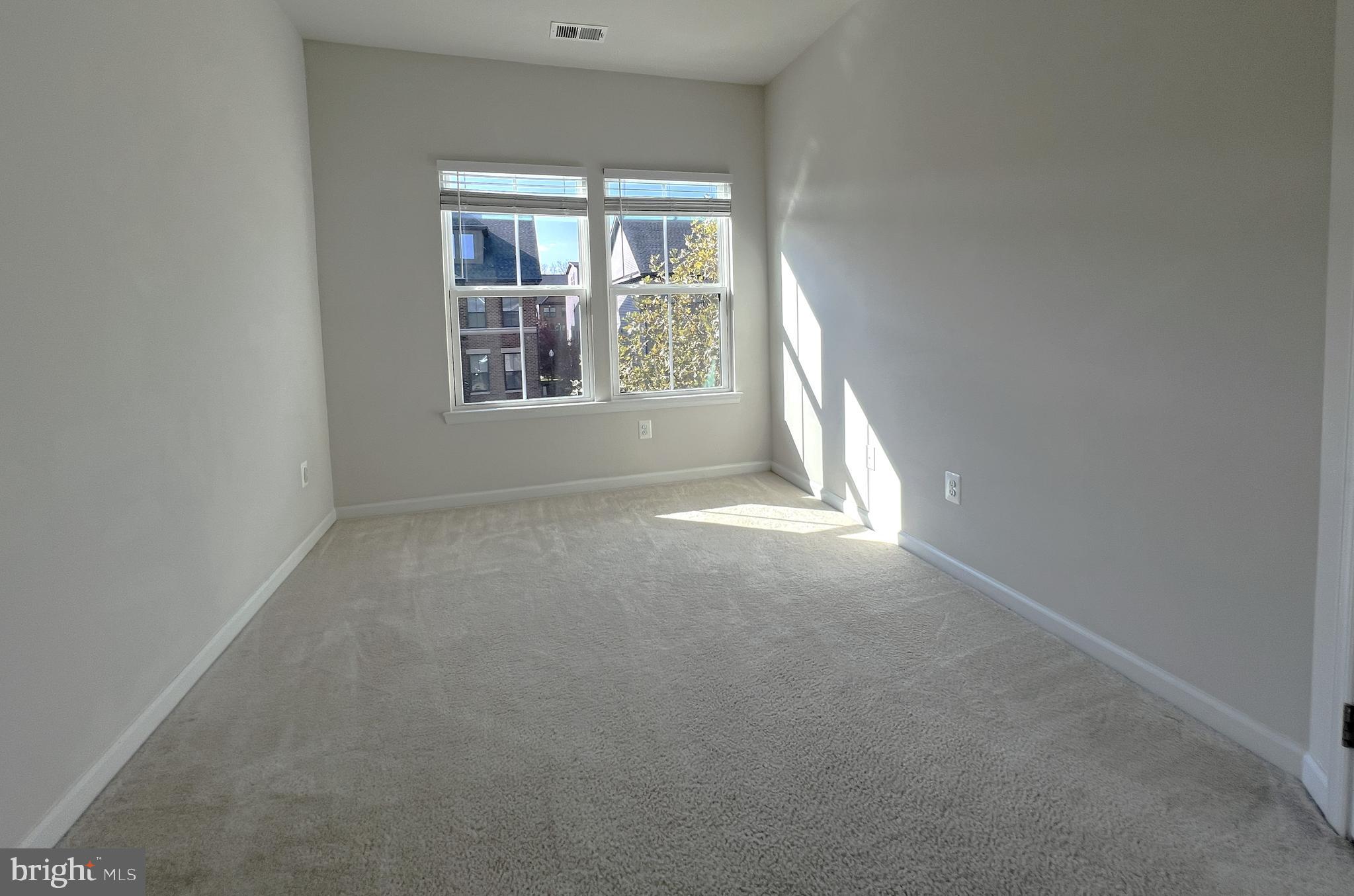 WESTMOORE AT MOOREFIELD - Residential Lease