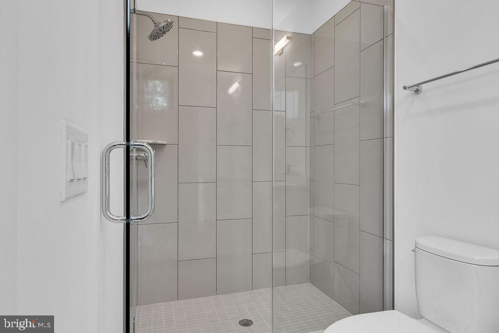 THE LOCKS - Residential