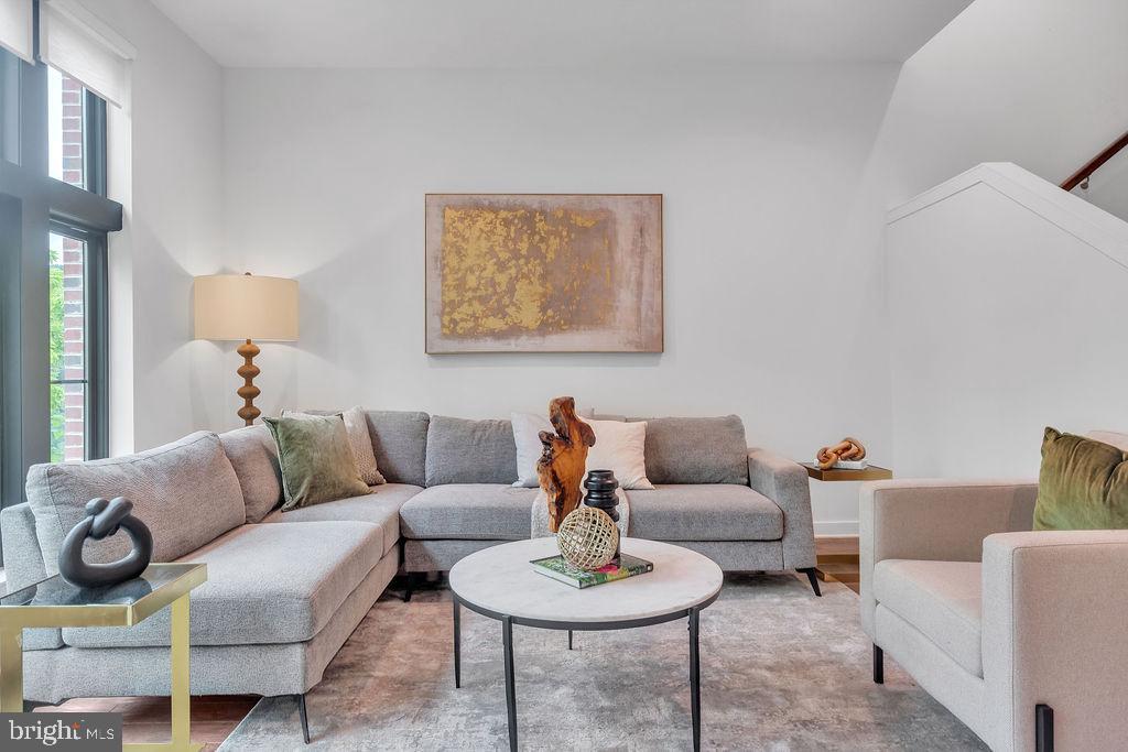 THE LOCKS - Residential