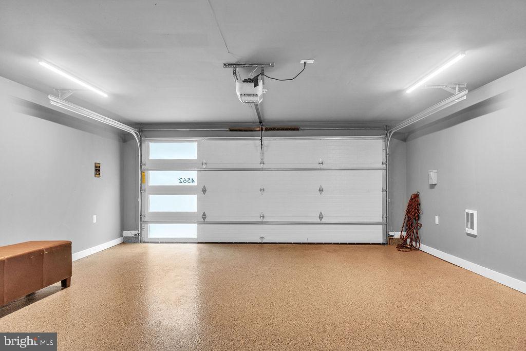 THE LOCKS - Residential