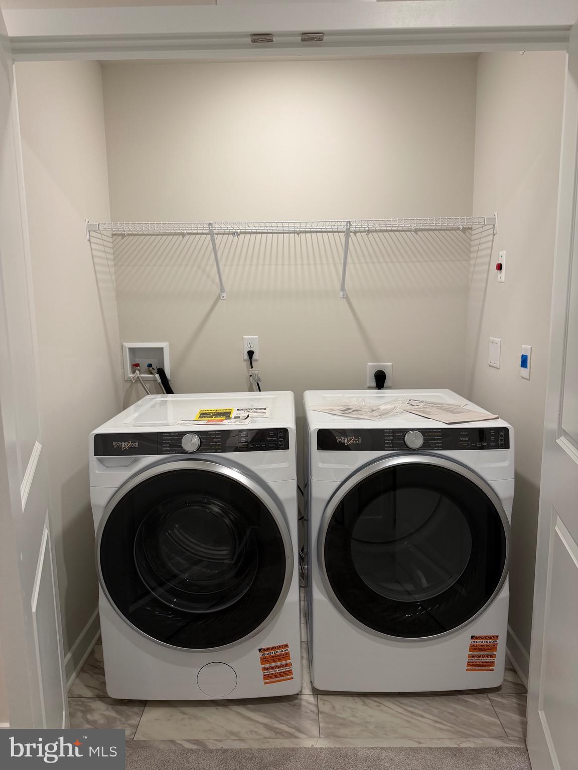 RIVER POINTE - Residential Lease