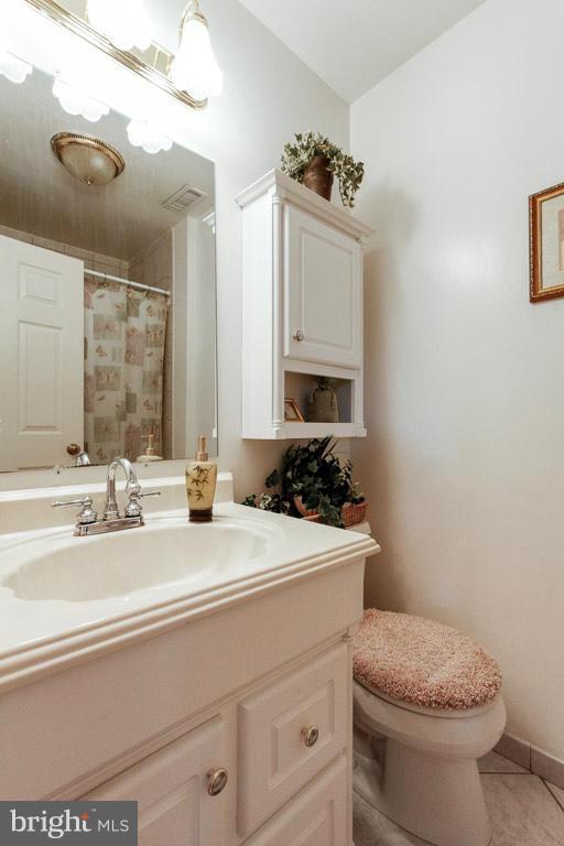 RACEWAY FARMS - Residential