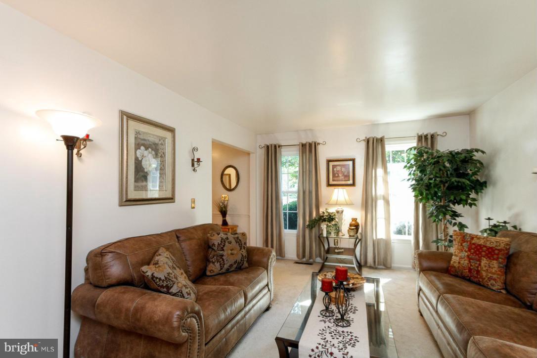 RACEWAY FARMS - Residential