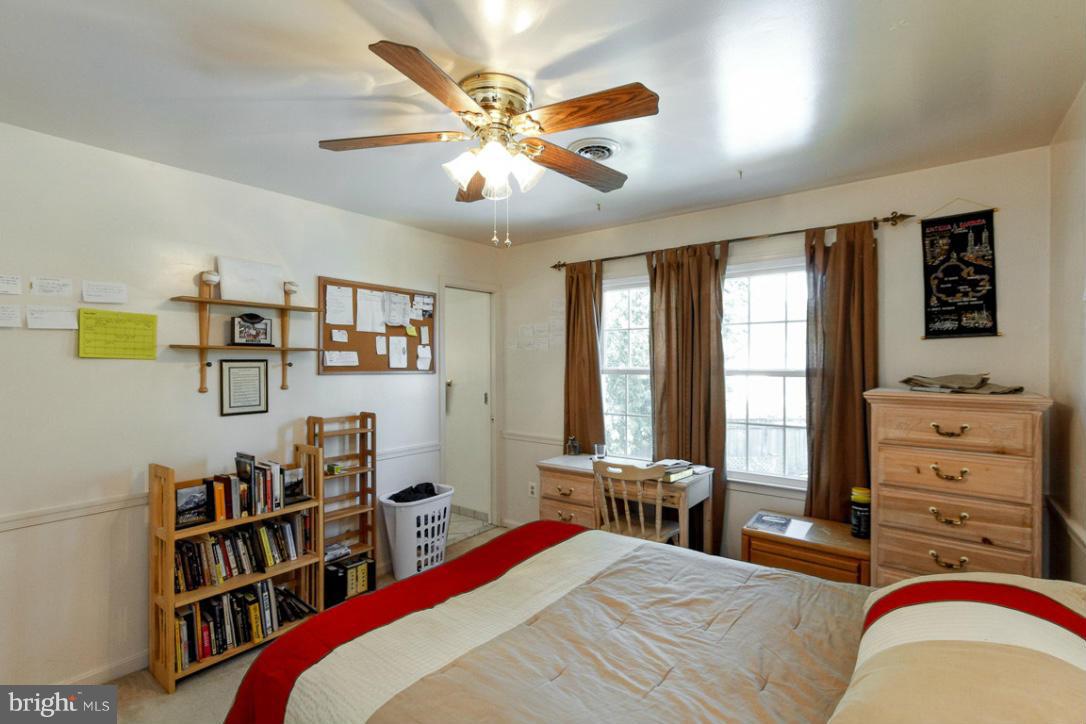 RACEWAY FARMS - Residential