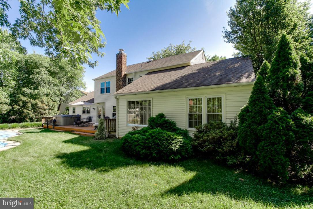 RACEWAY FARMS - Residential