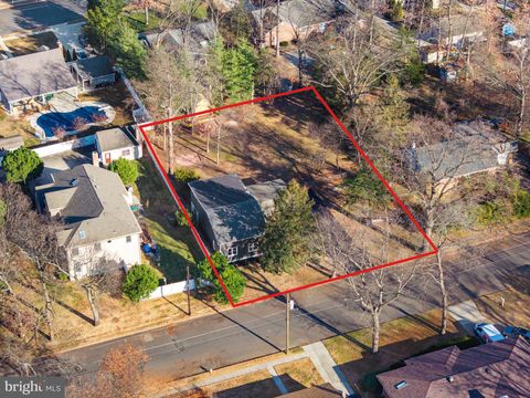 407 CHESTNUT STREET DELRAN NJ 08075