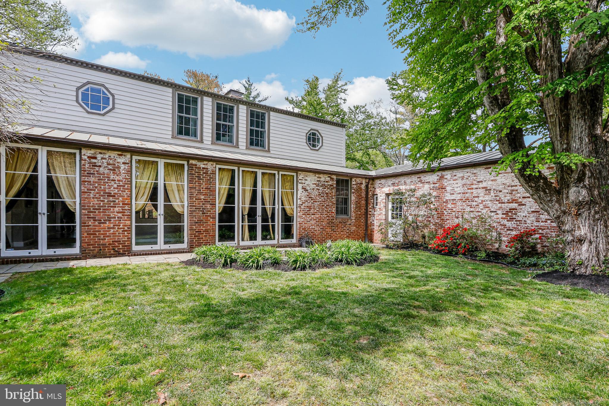 WESTERN - Residential