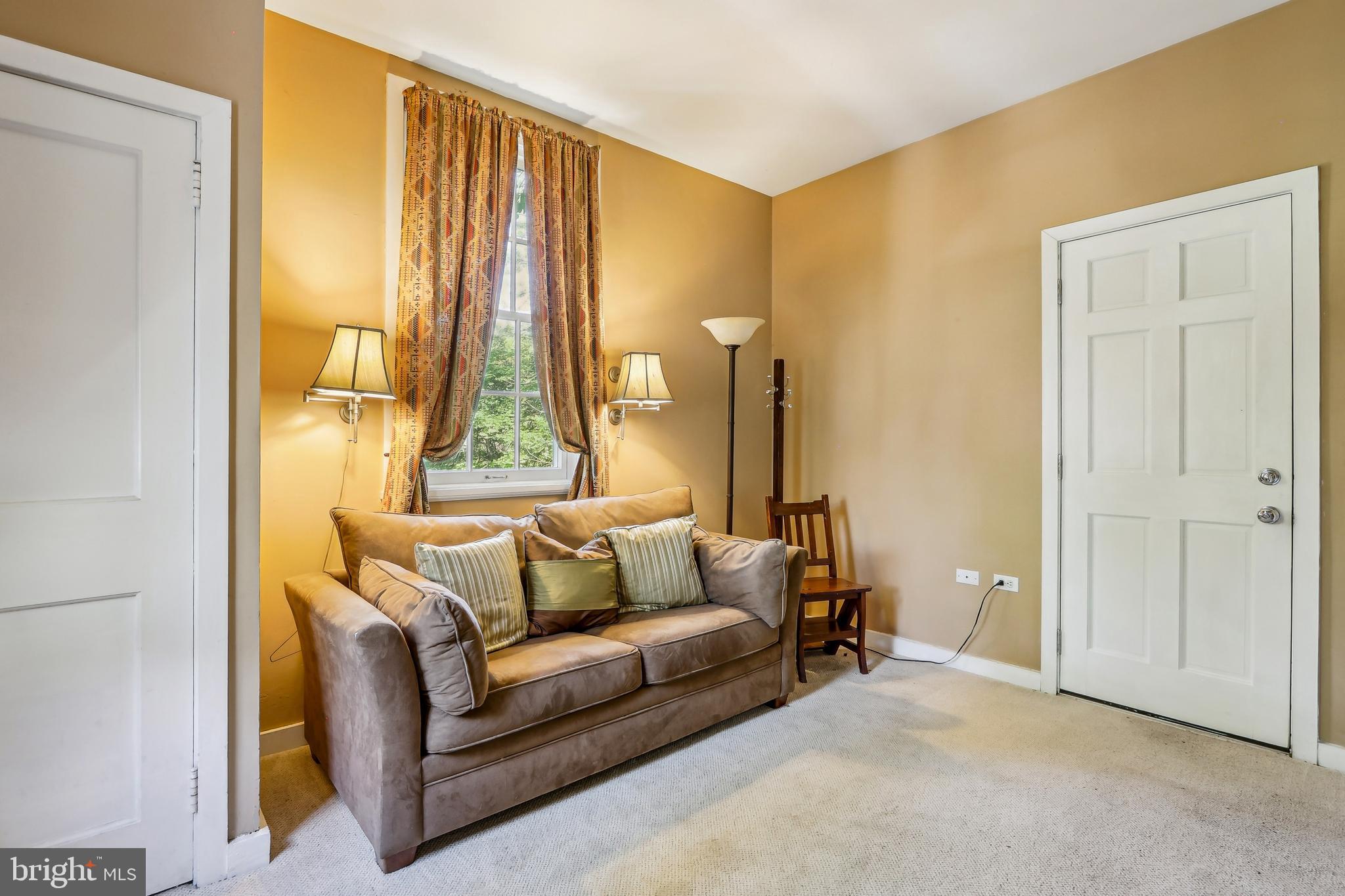 WESTERN - Residential