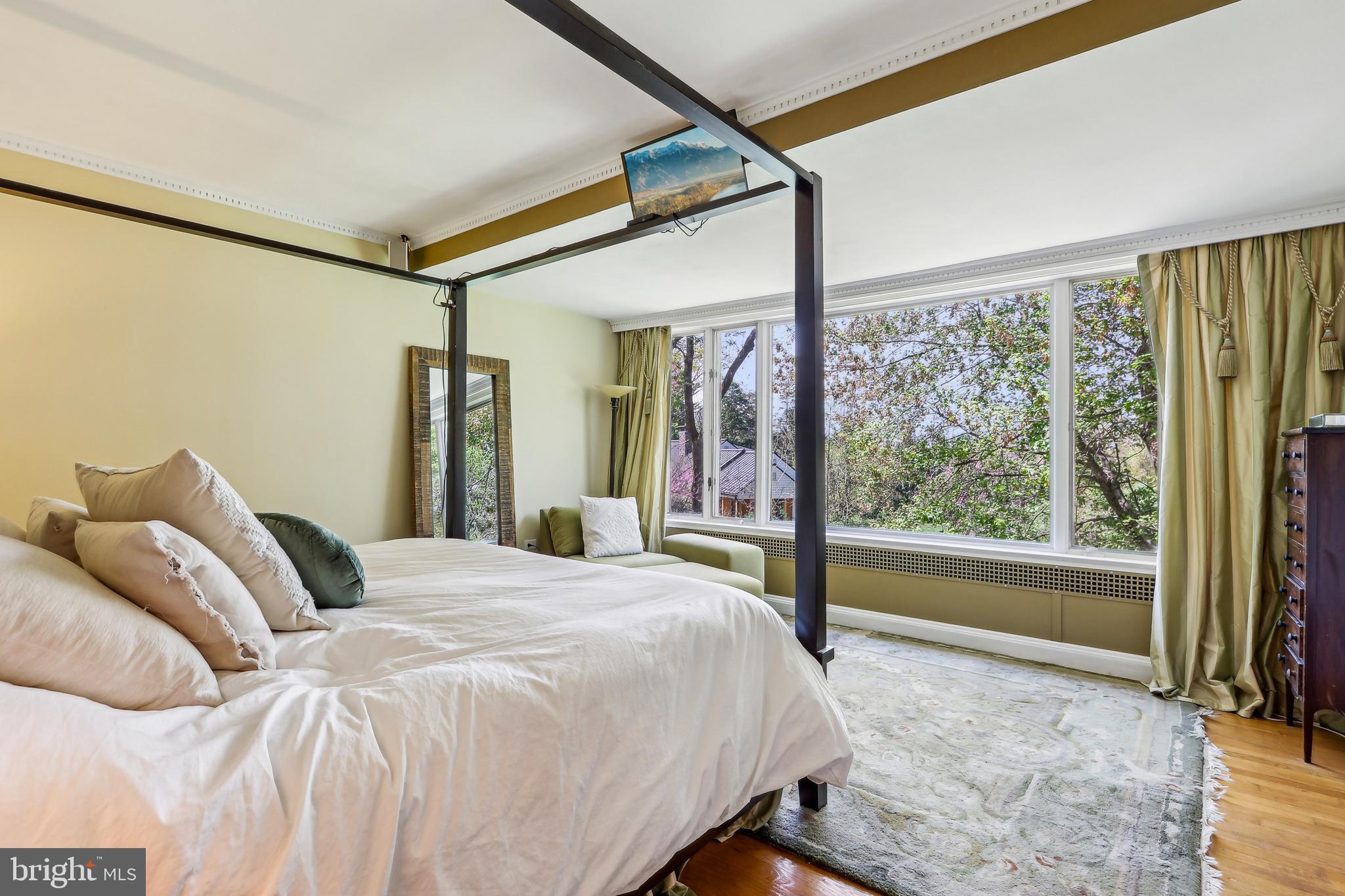 WESTERN - Residential