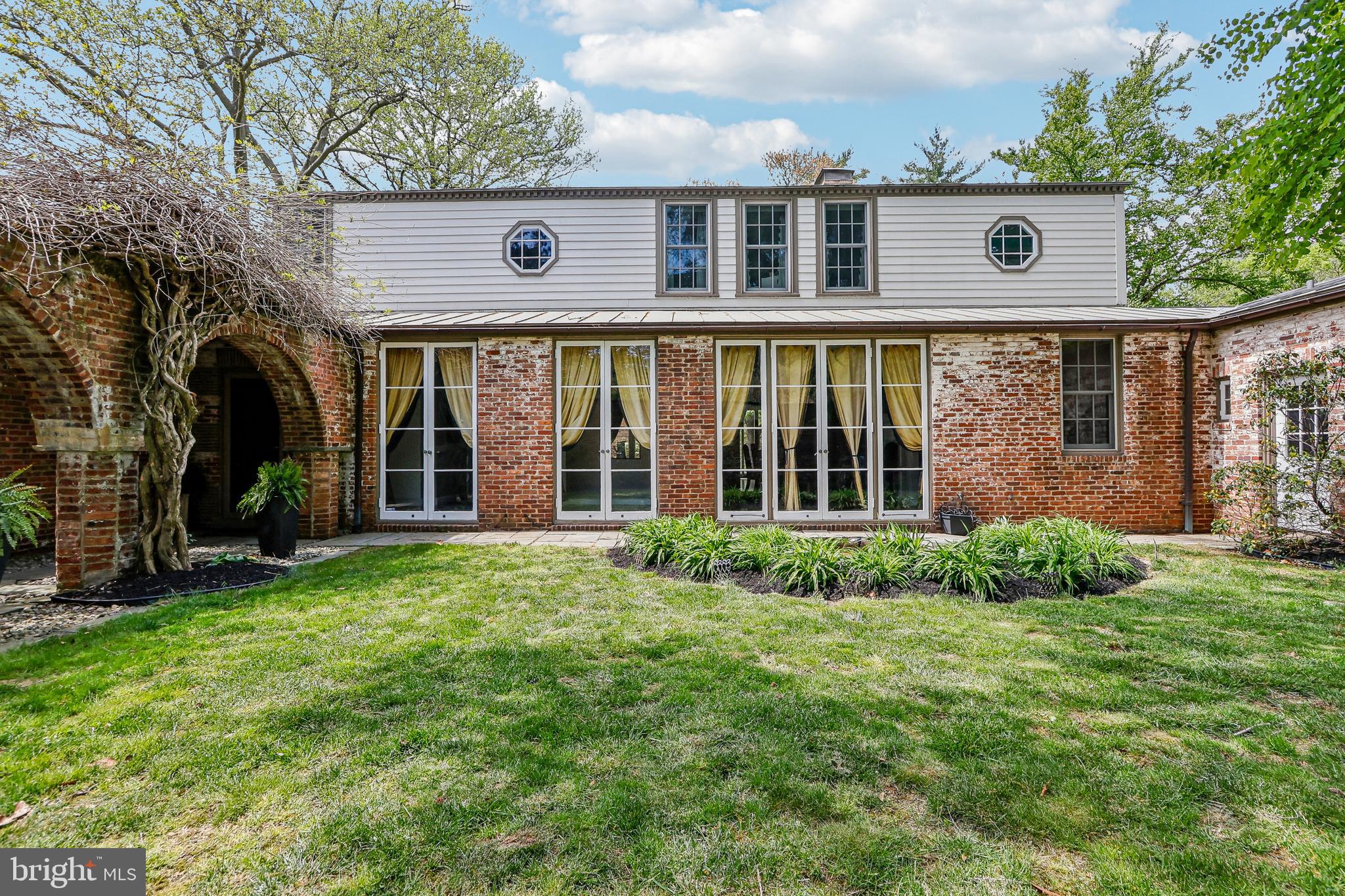 WESTERN - Residential