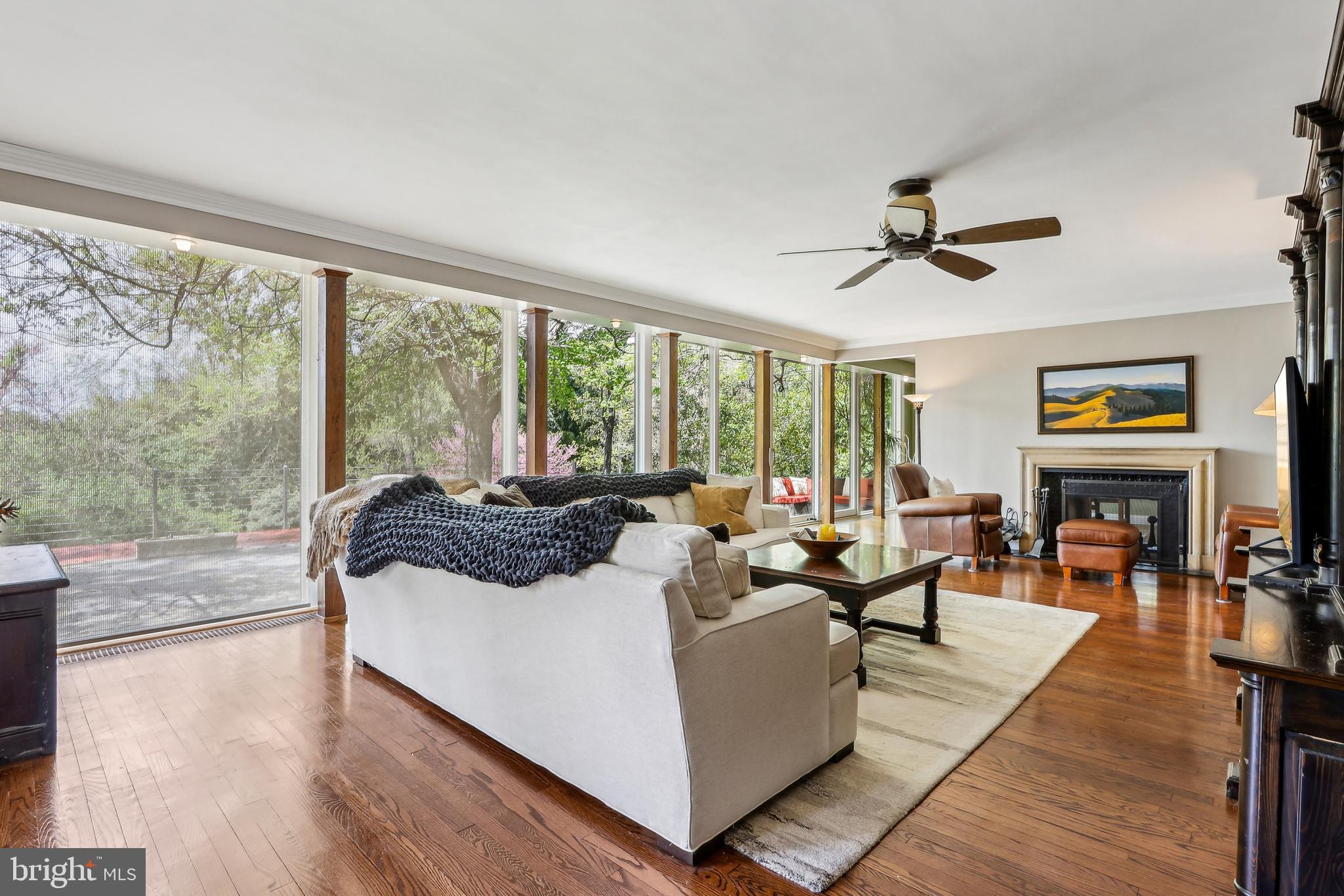 WESTERN - Residential