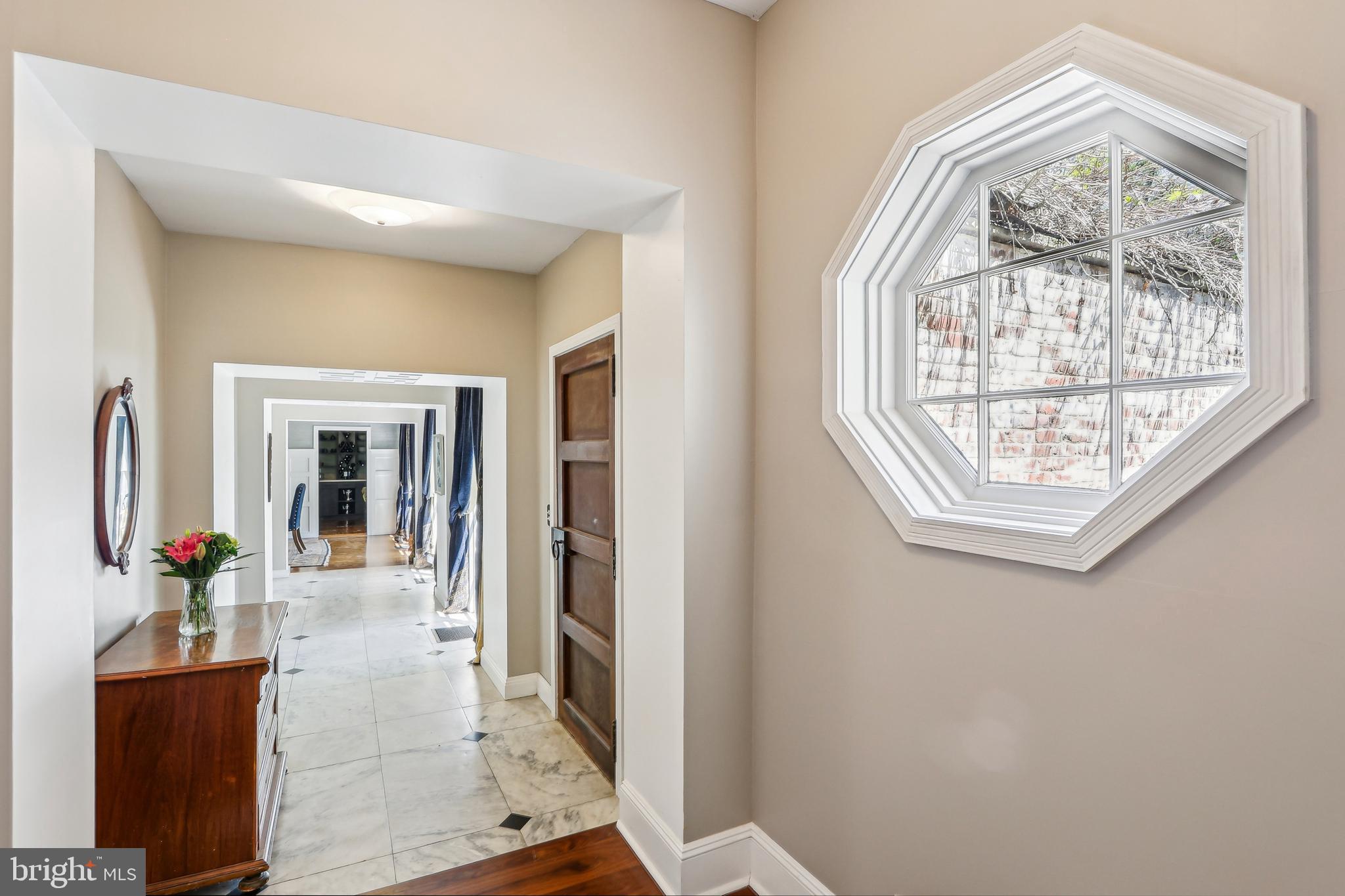 WESTERN - Residential