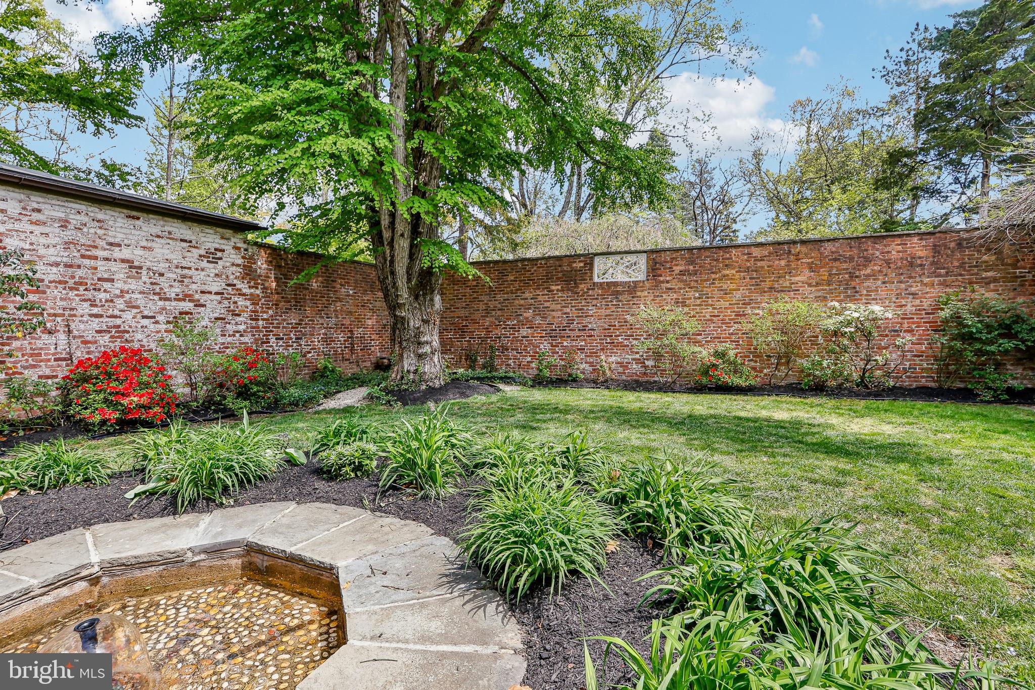 WESTERN - Residential