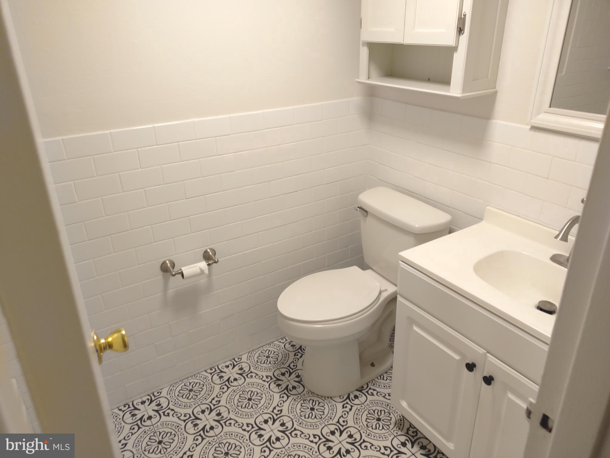 PINE CREEK CONDOS - Residential Lease