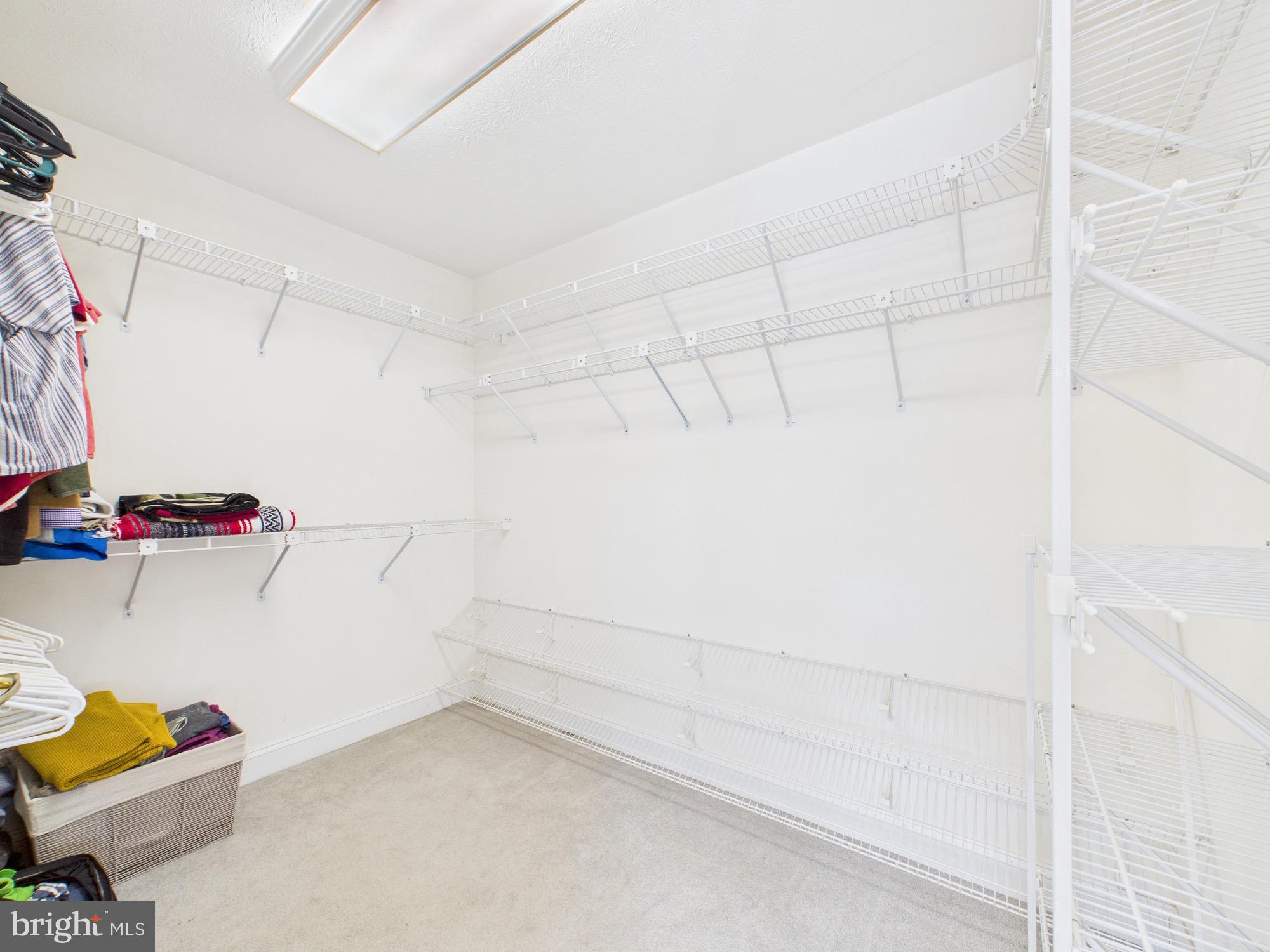 OAK HILL - Residential