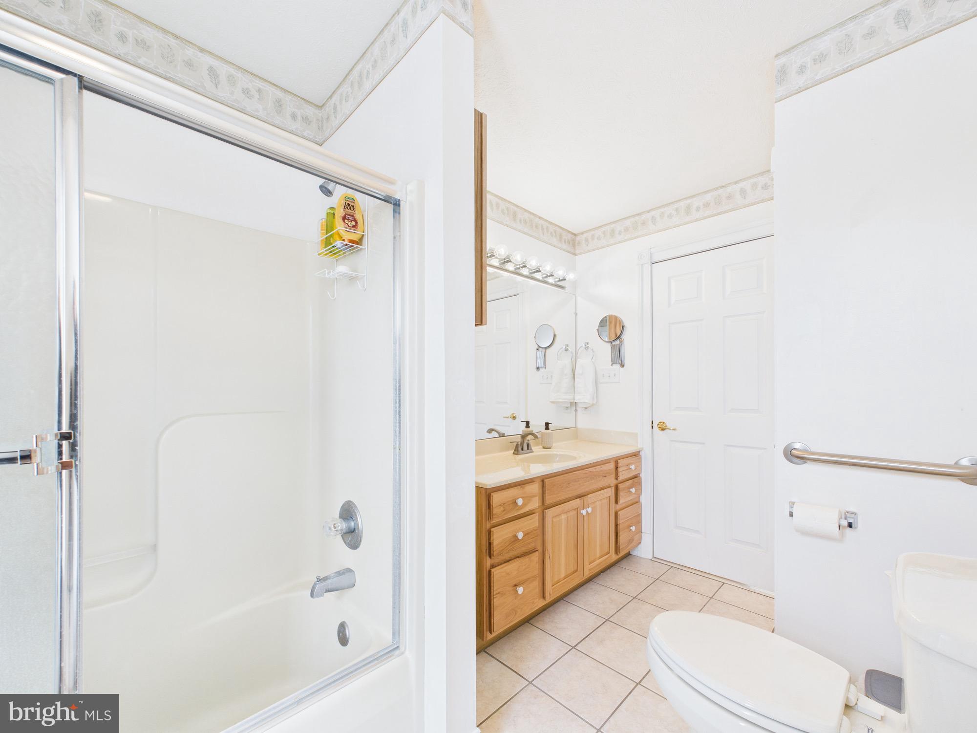 OAK HILL - Residential