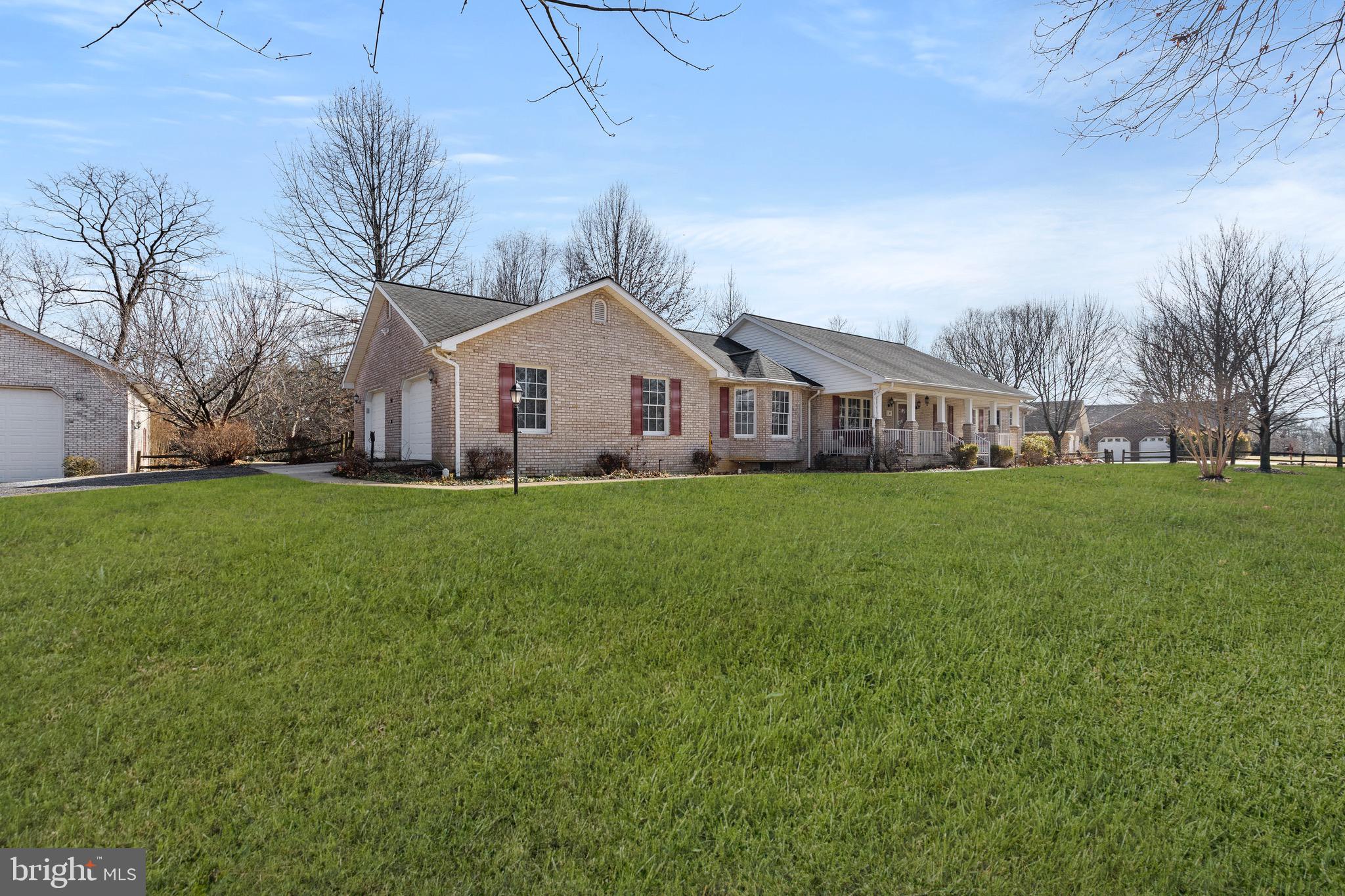 OAK HILL - Residential