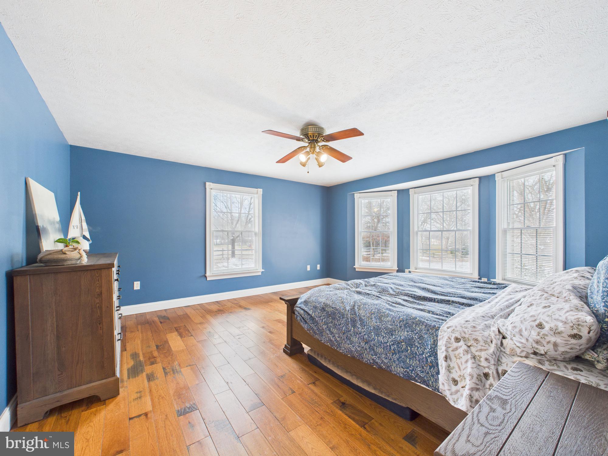 OAK HILL - Residential