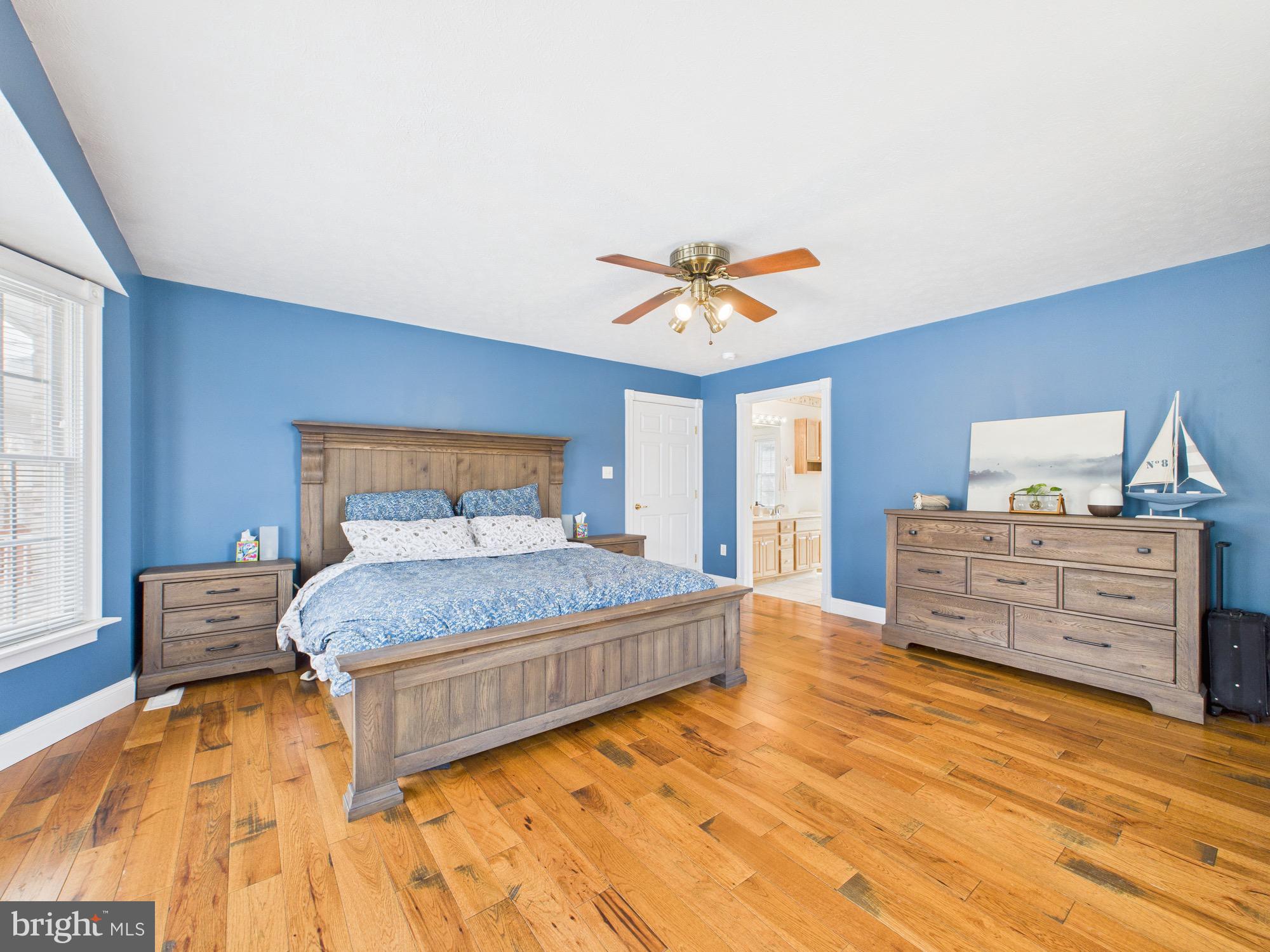 OAK HILL - Residential