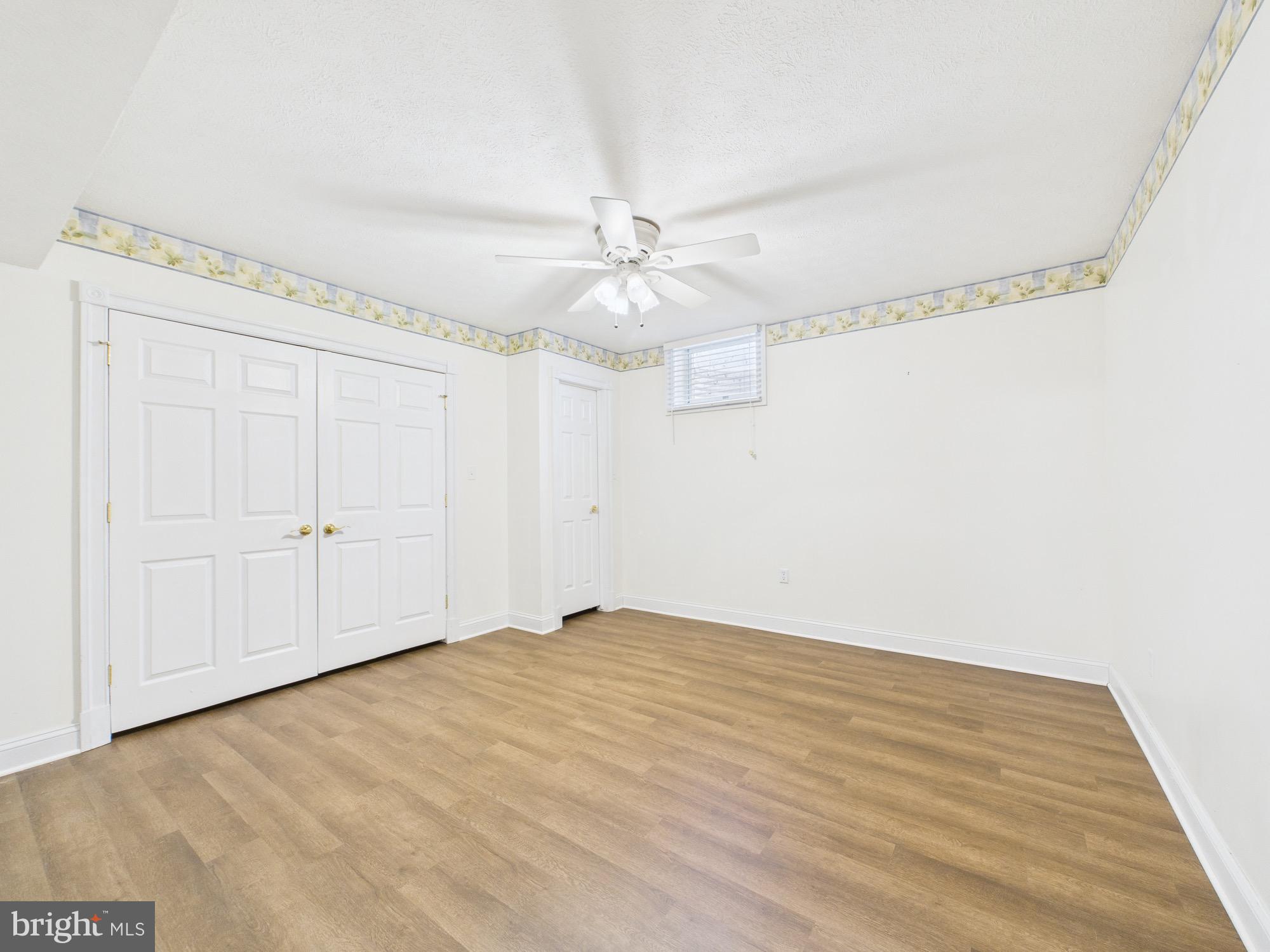 OAK HILL - Residential